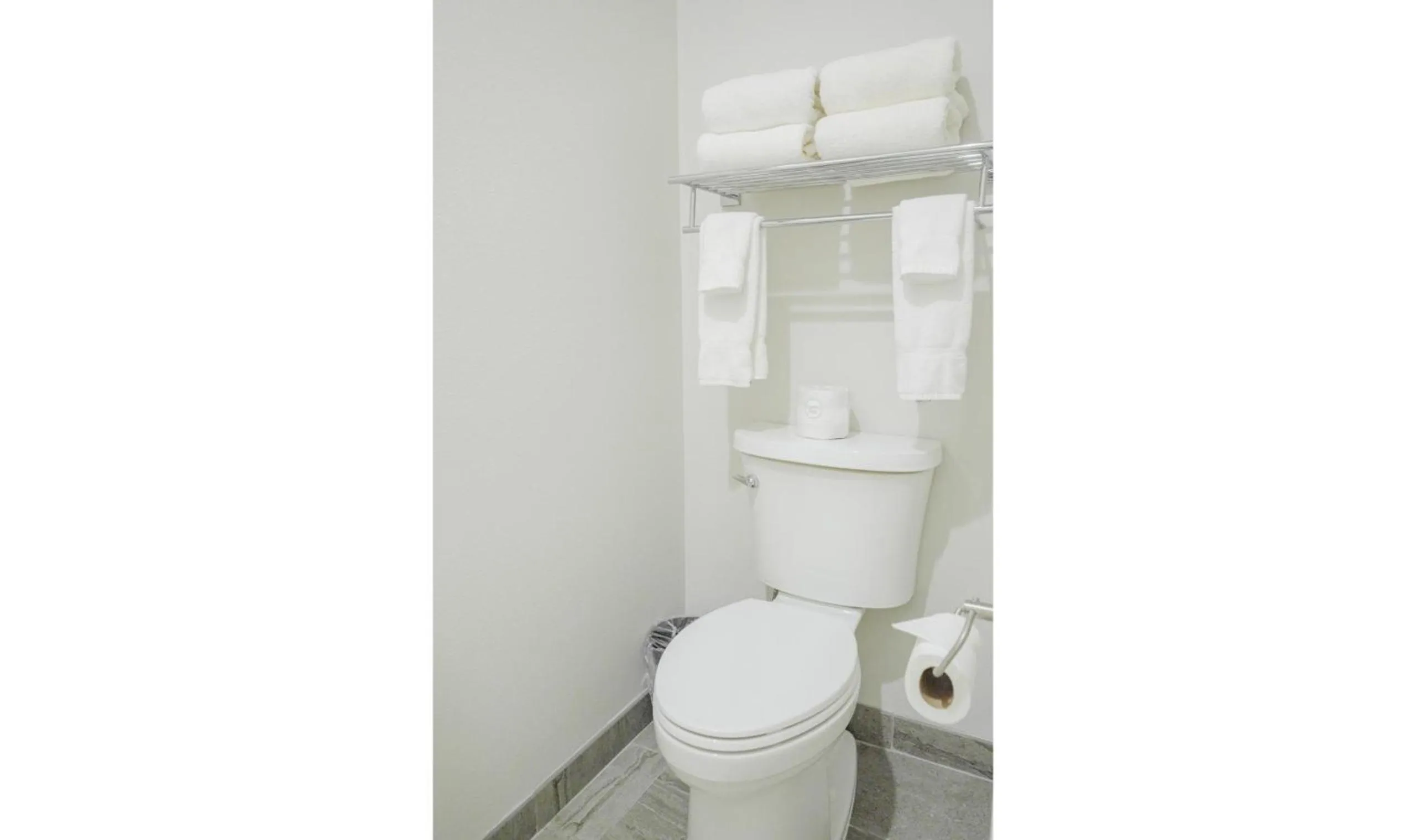 Bathroom in Hotel Lydia