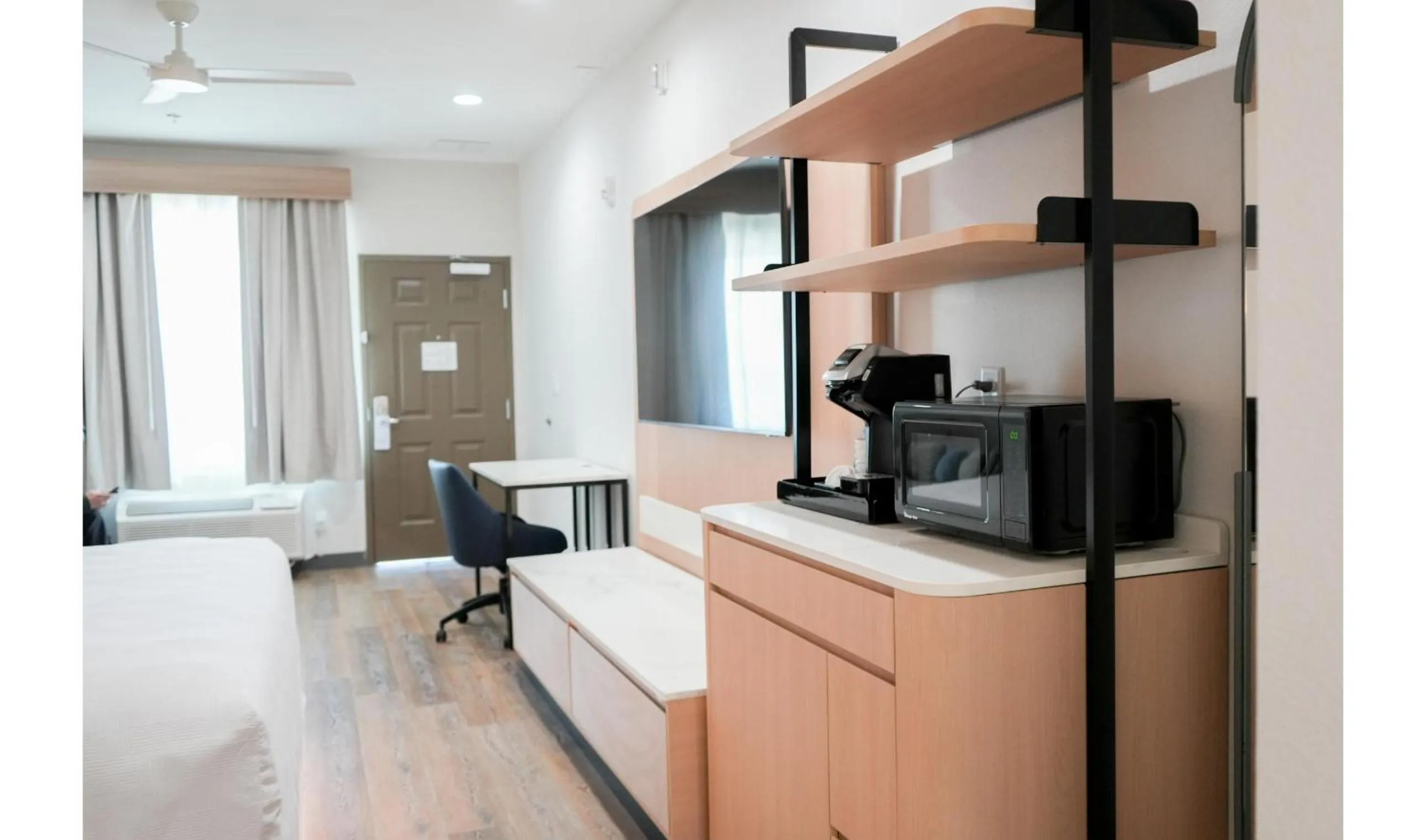 Bedroom, Bed in Hotel Lydia