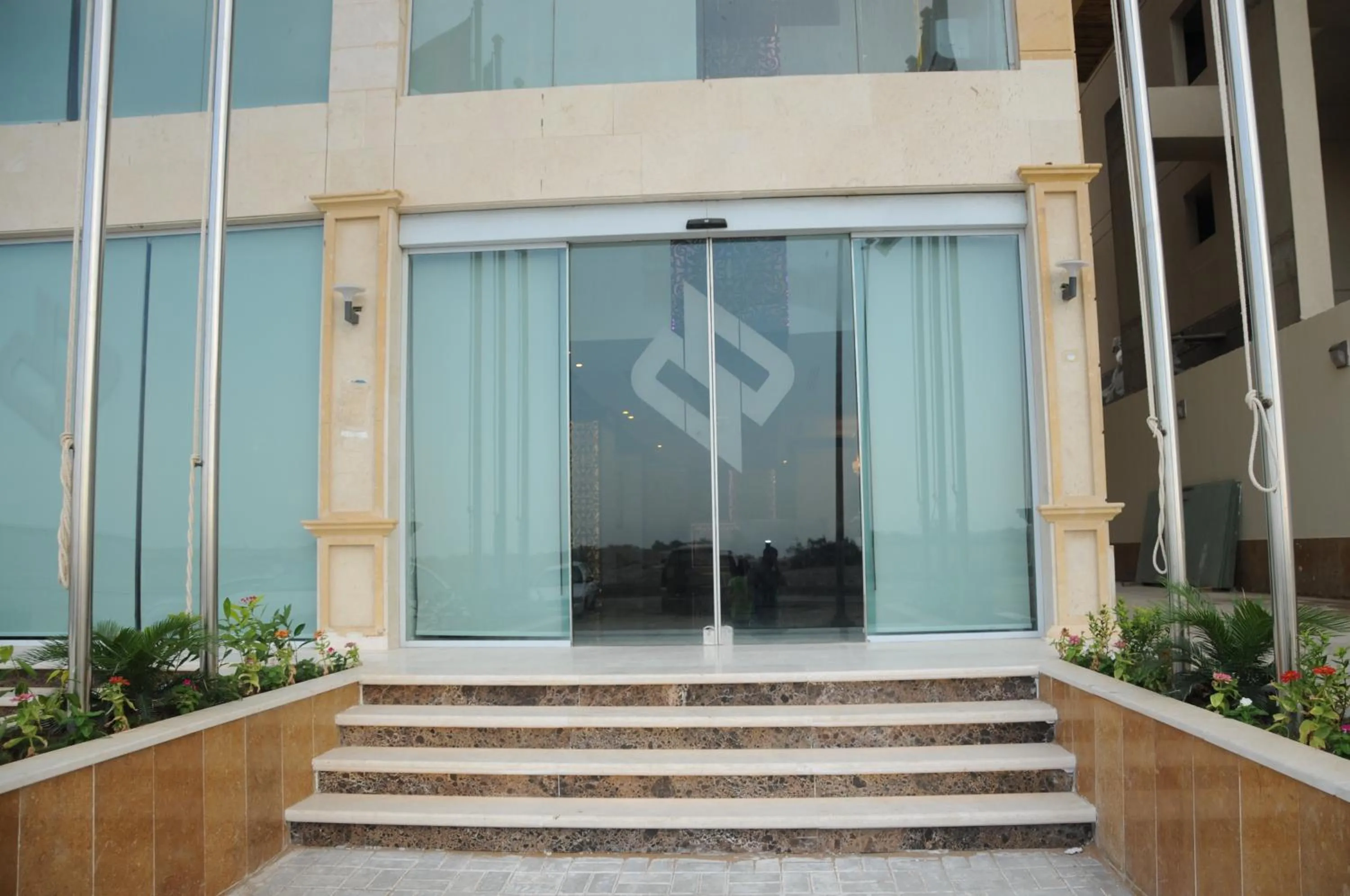 Sama Park Hotel