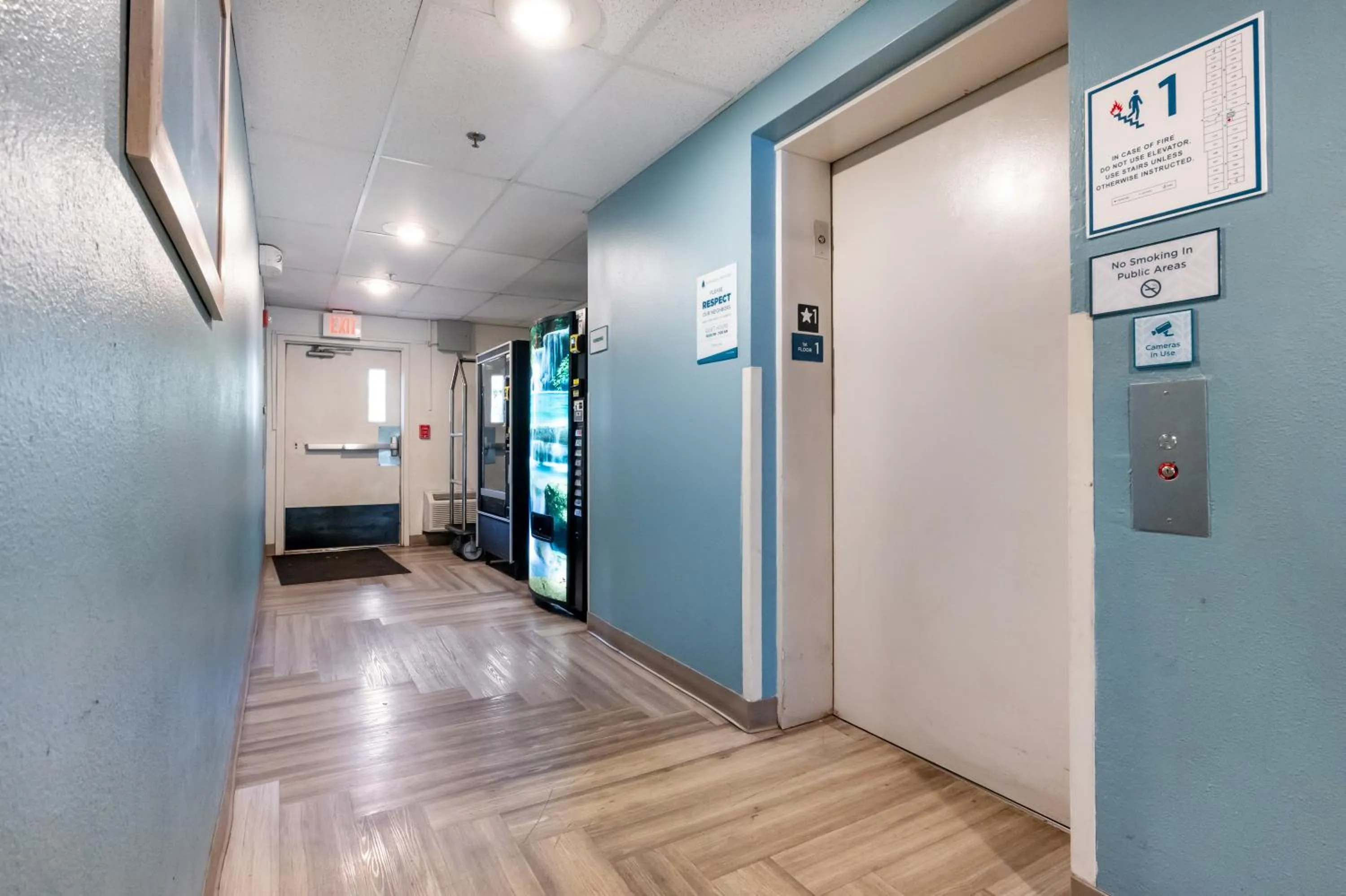 elevator in Woodspring Suites Huntsville/ Madison