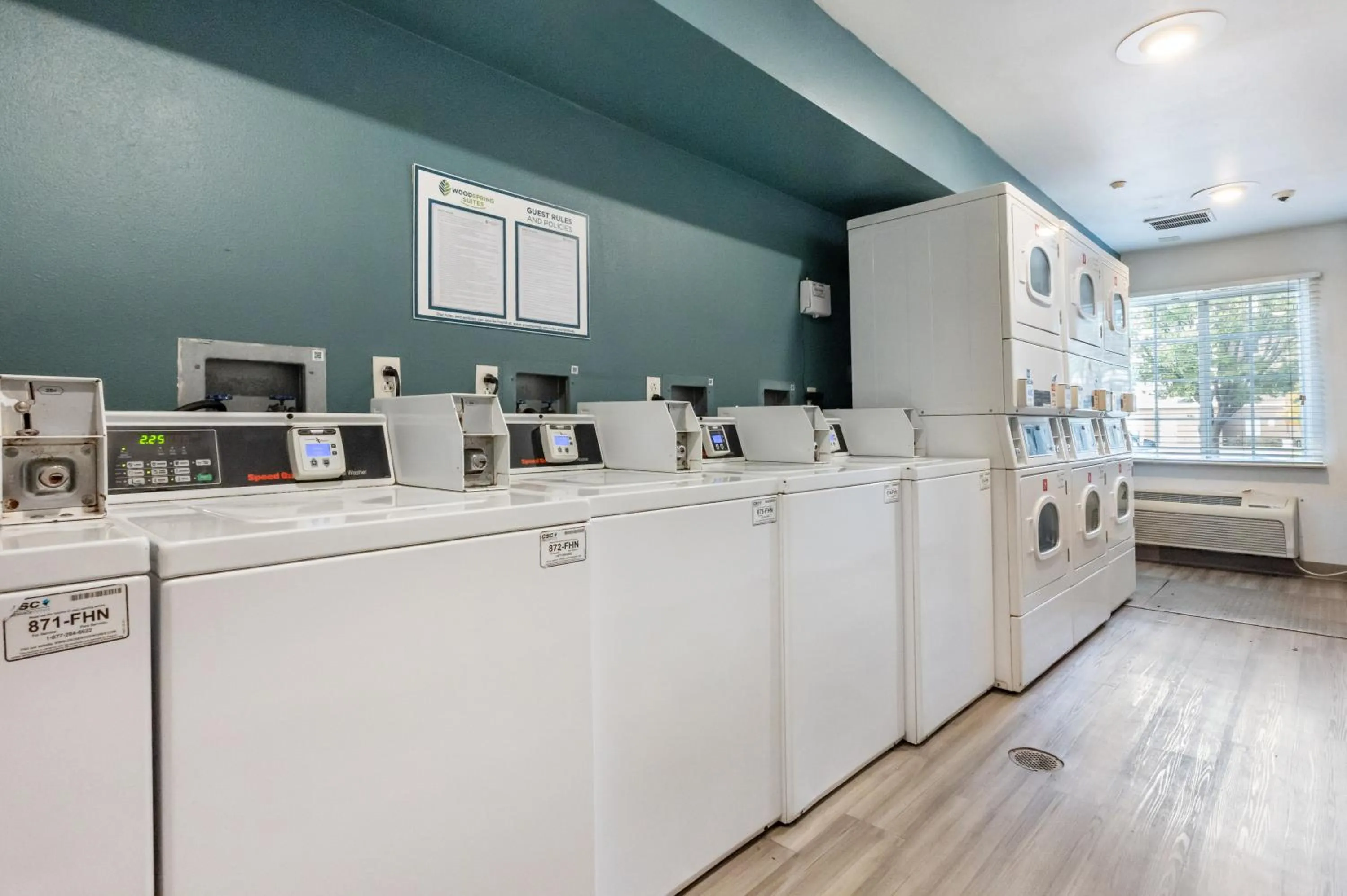 laundry in Woodspring Suites Huntsville/ Madison