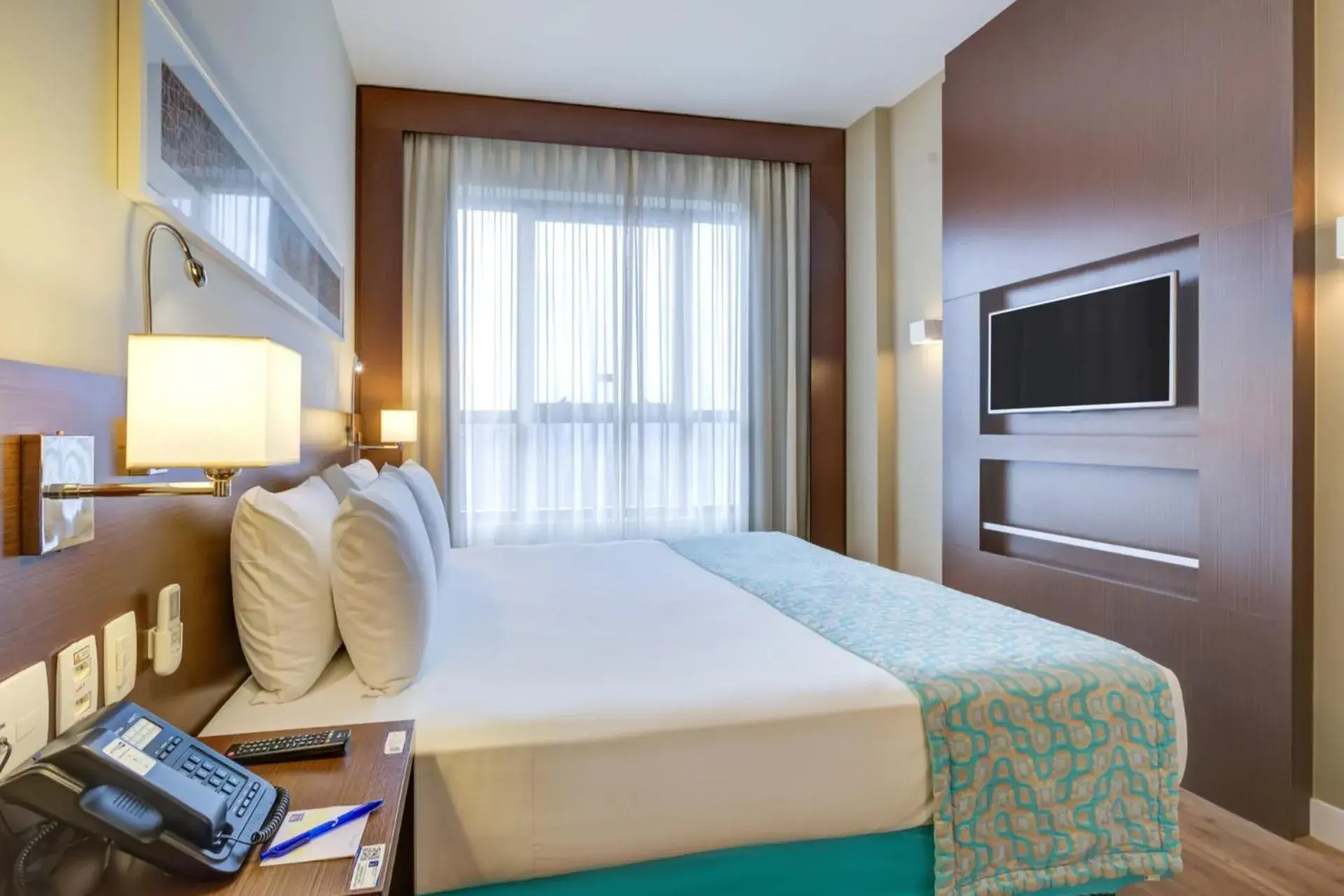 Bedroom, Bed in Comfort Hotel São Caetano Bedroom, Bed in Comfort Hotel São Caetano