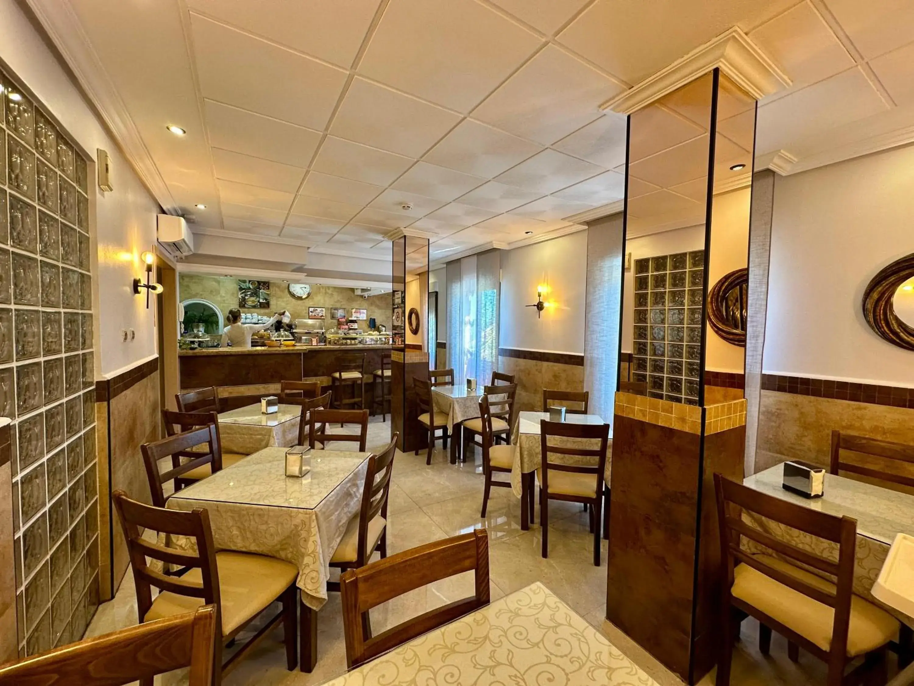 Continental breakfast in Hostal Toledo Continental breakfast in Hostal Toledo