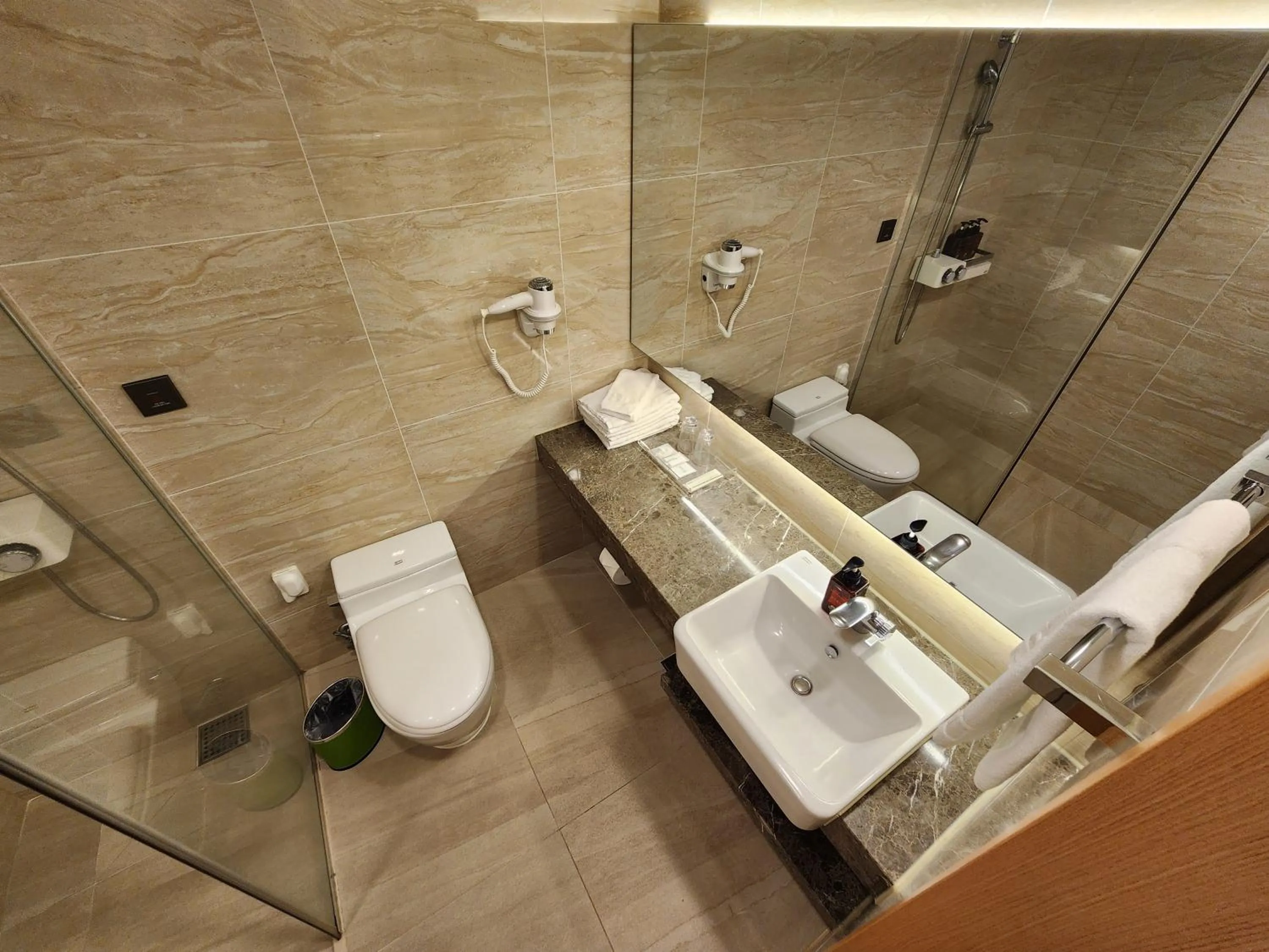 Toilet in Seogwipo JS Hotel