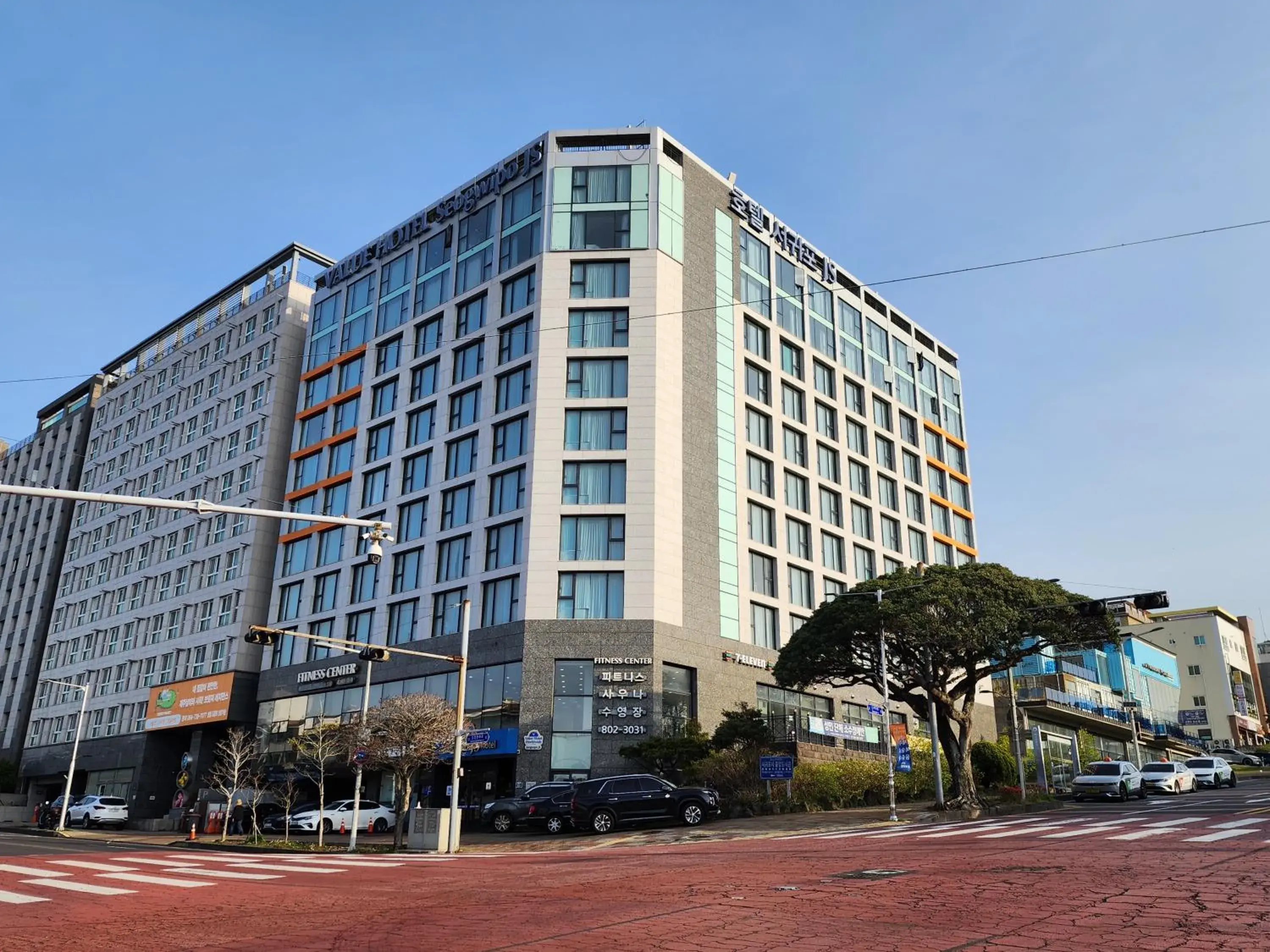 Property building in Seogwipo JS Hotel Property building in Seogwipo JS Hotel