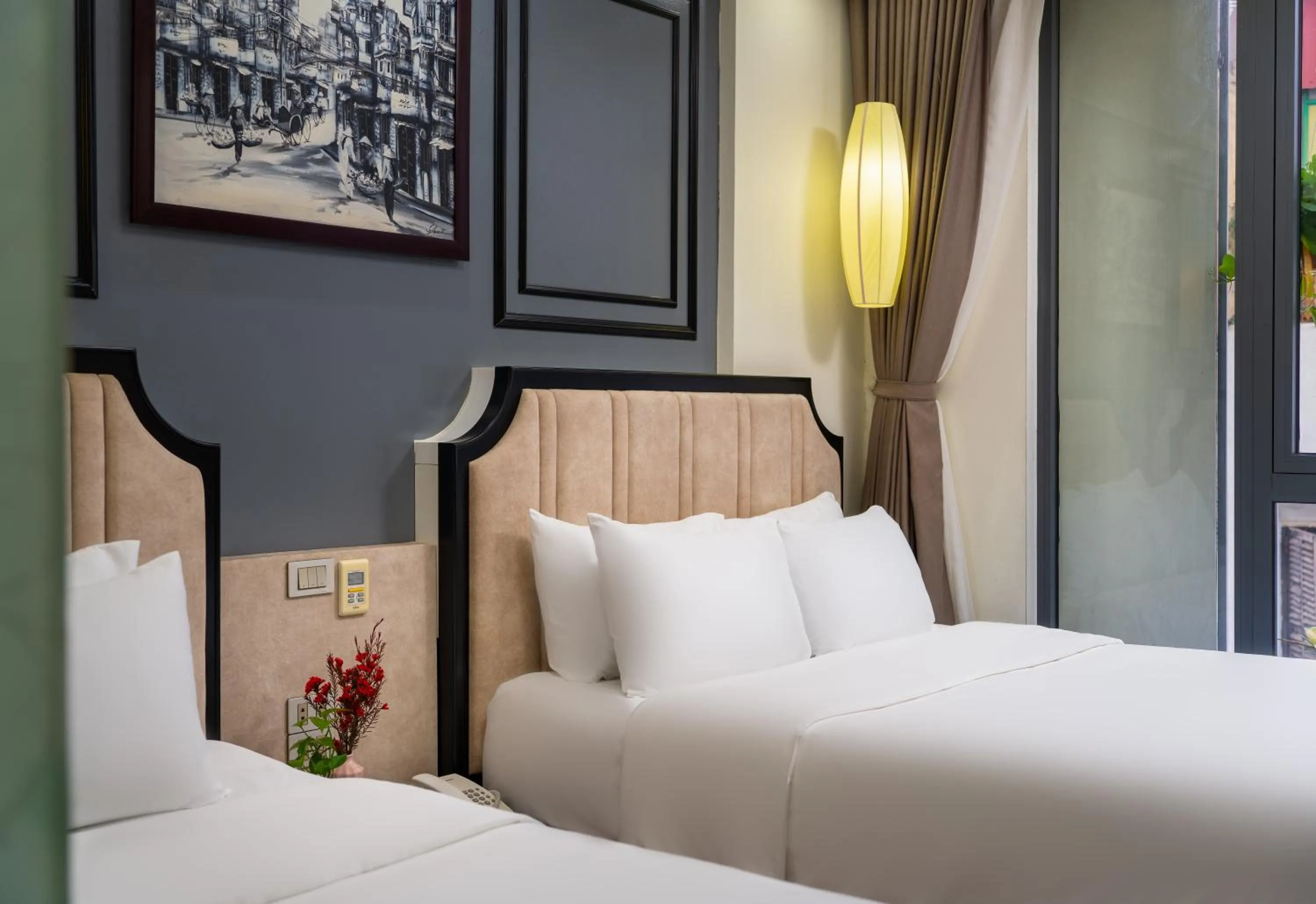 Bed in Bella Rosa Suite Hotel & Spa