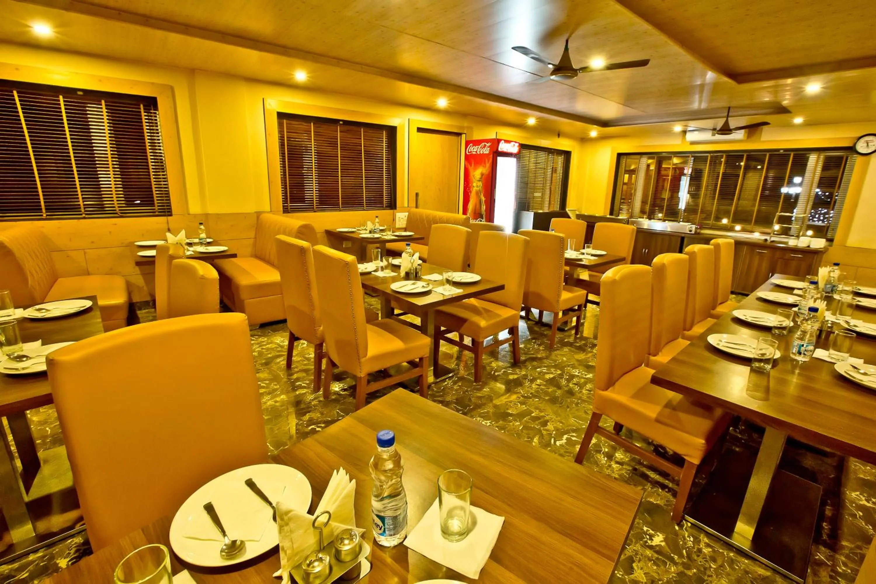 Breakfast in Quartz Himalayan Brothers