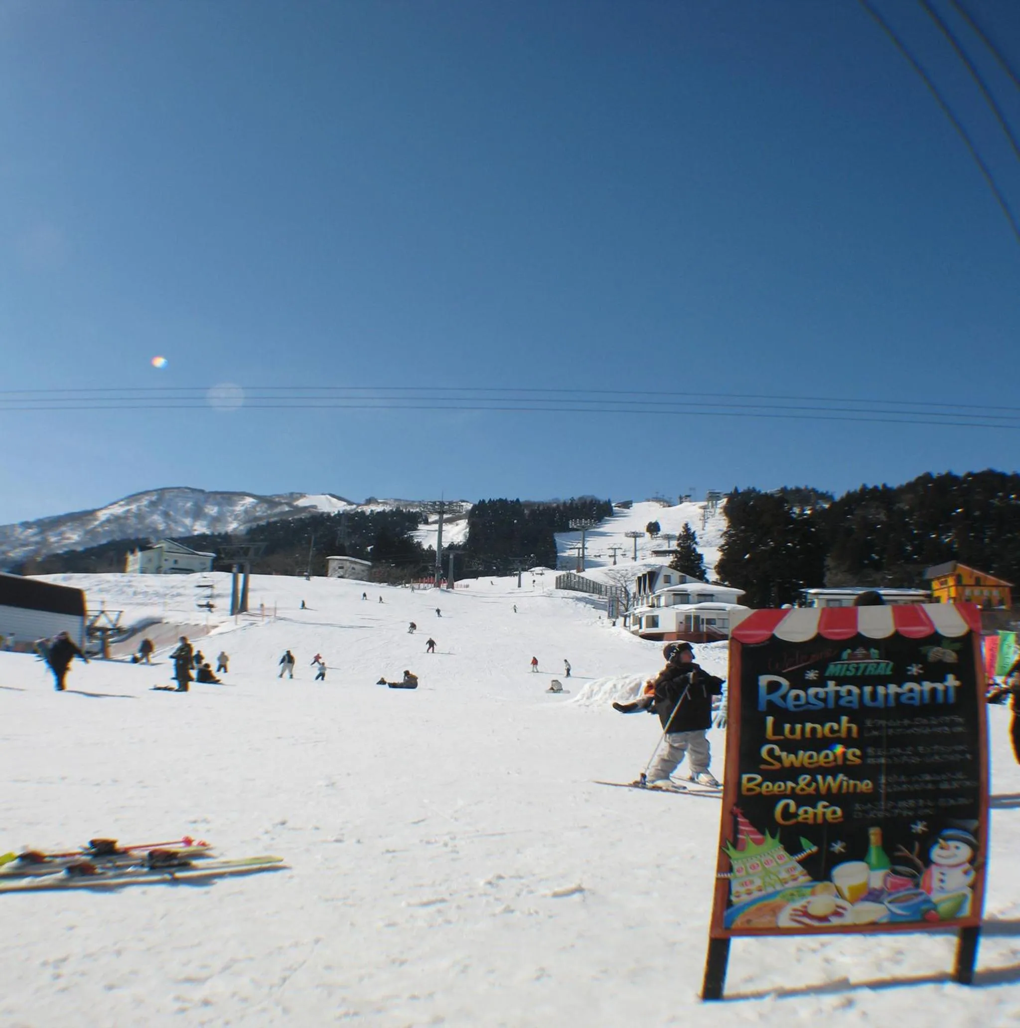 Skiing in Mistral