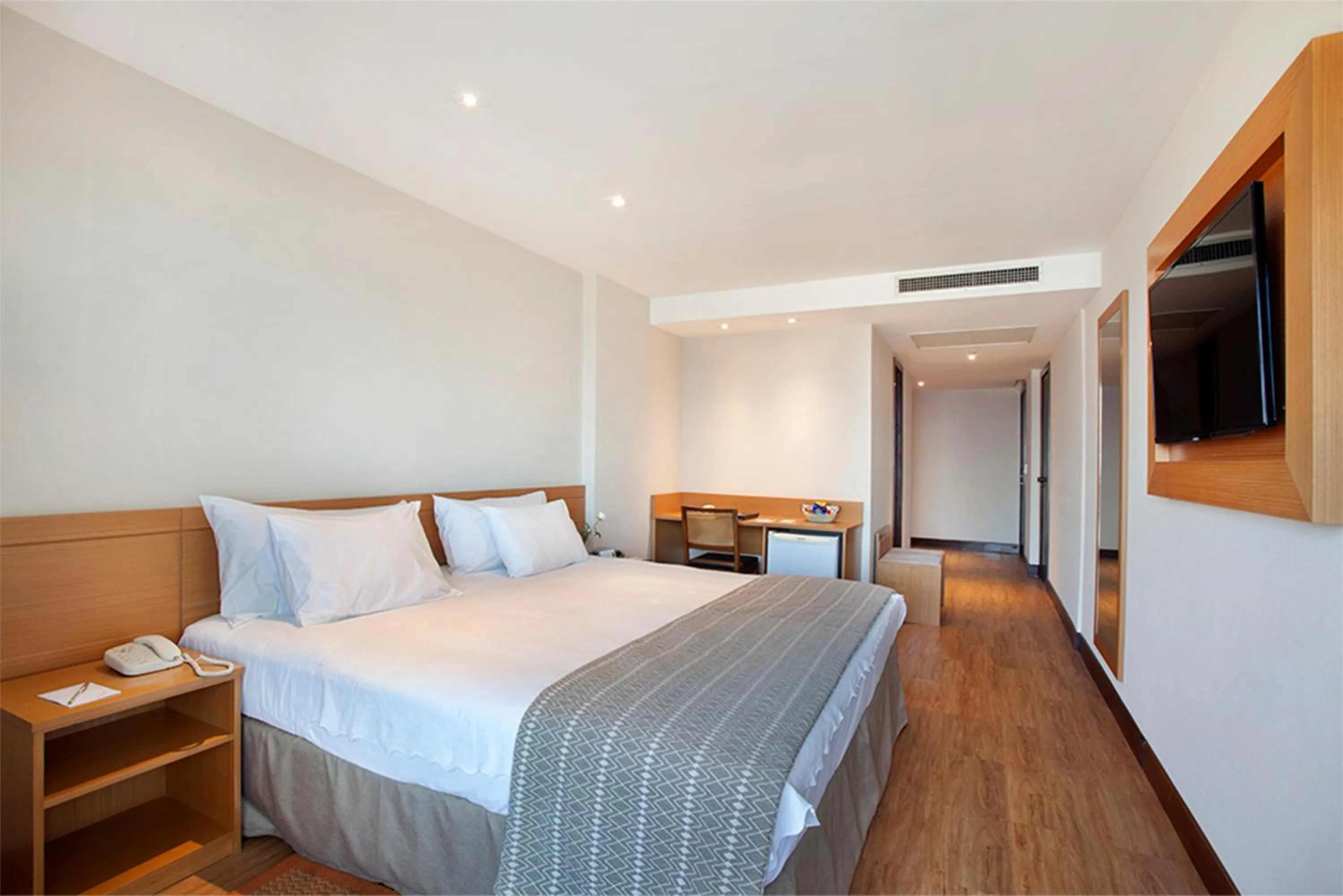 Bed in Windsor Palace Copacabana