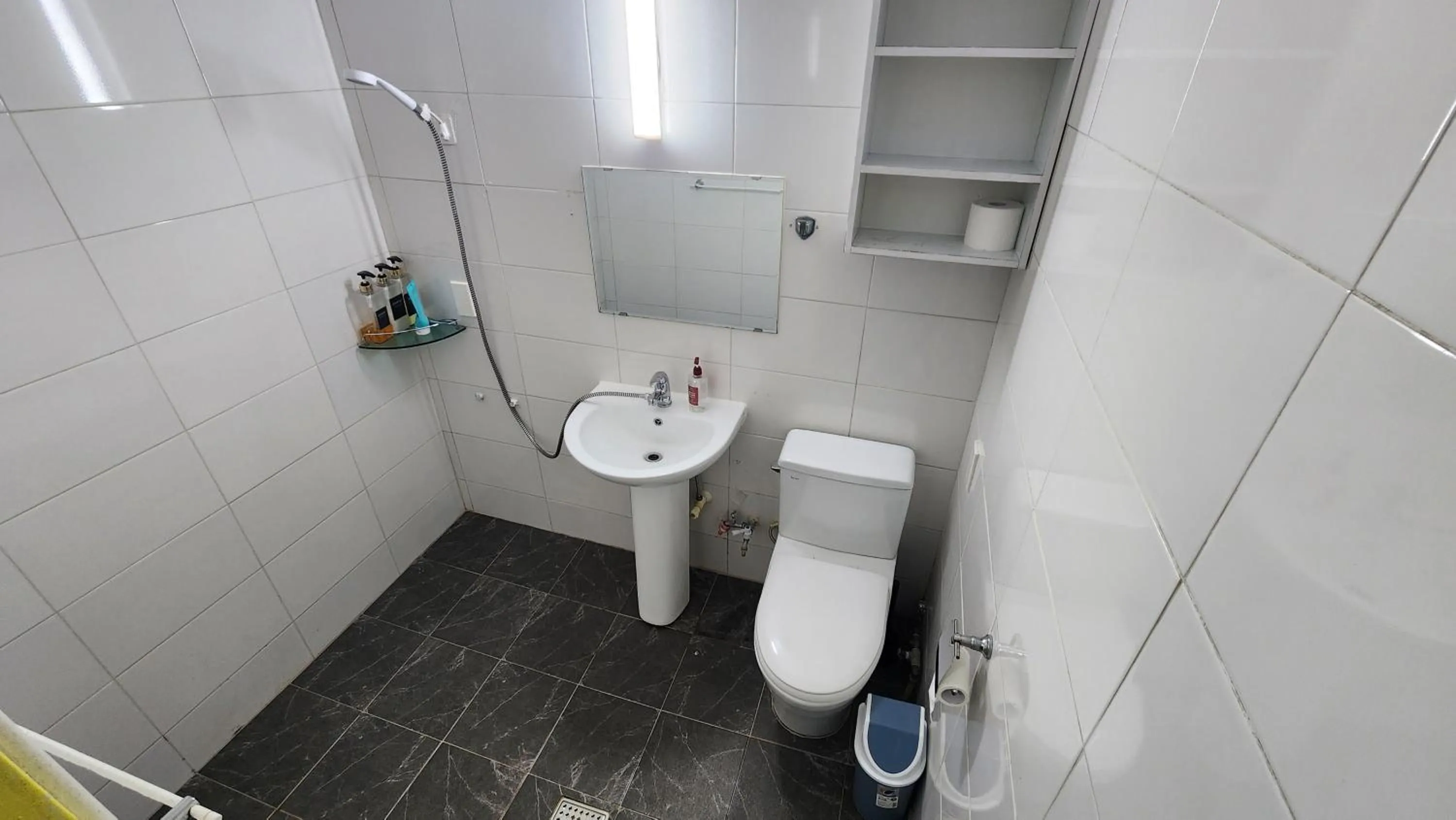 Shower in Daejeon Guesthouse Sky Garden