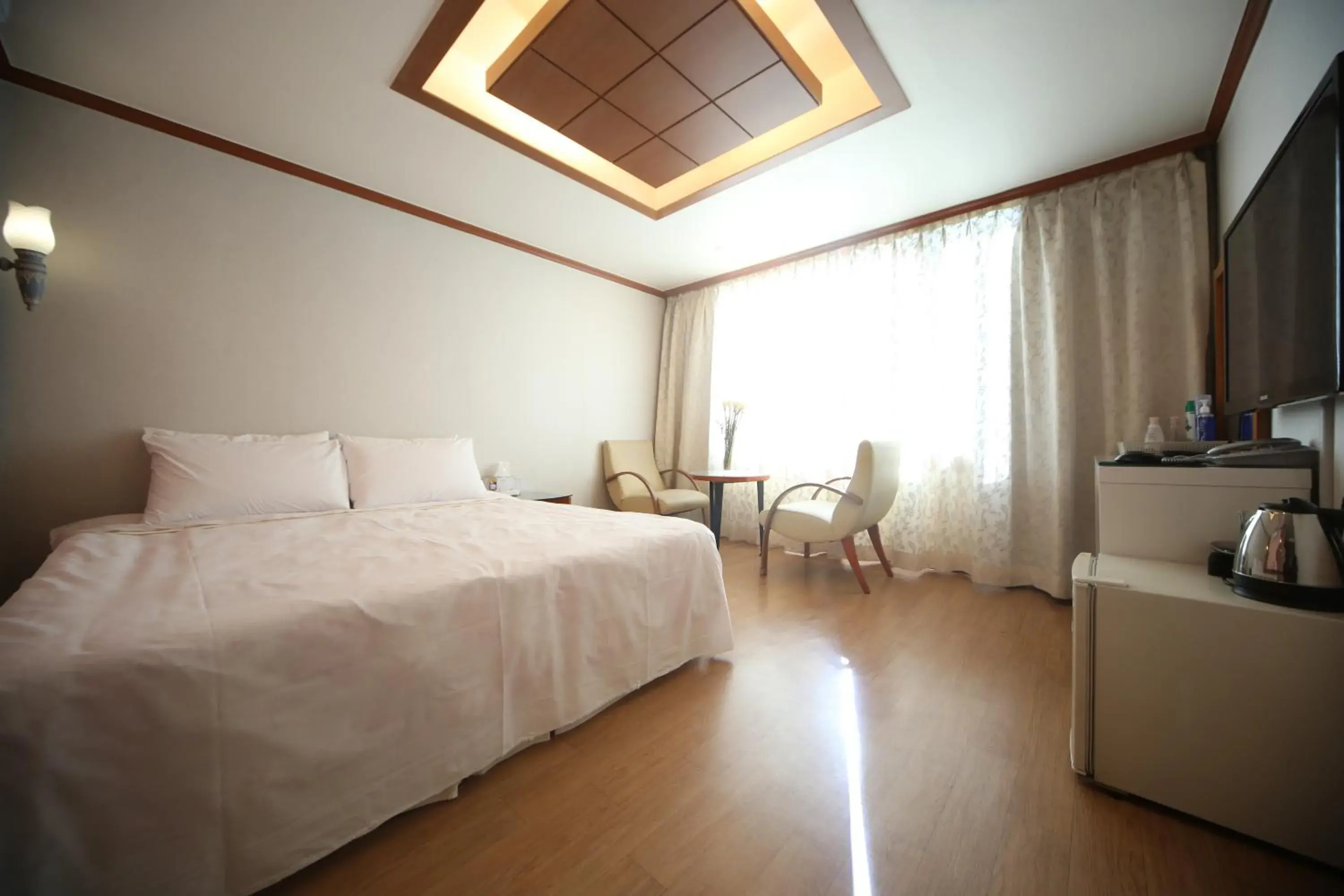 Bed in Nova Motel Bed in Nova Motel