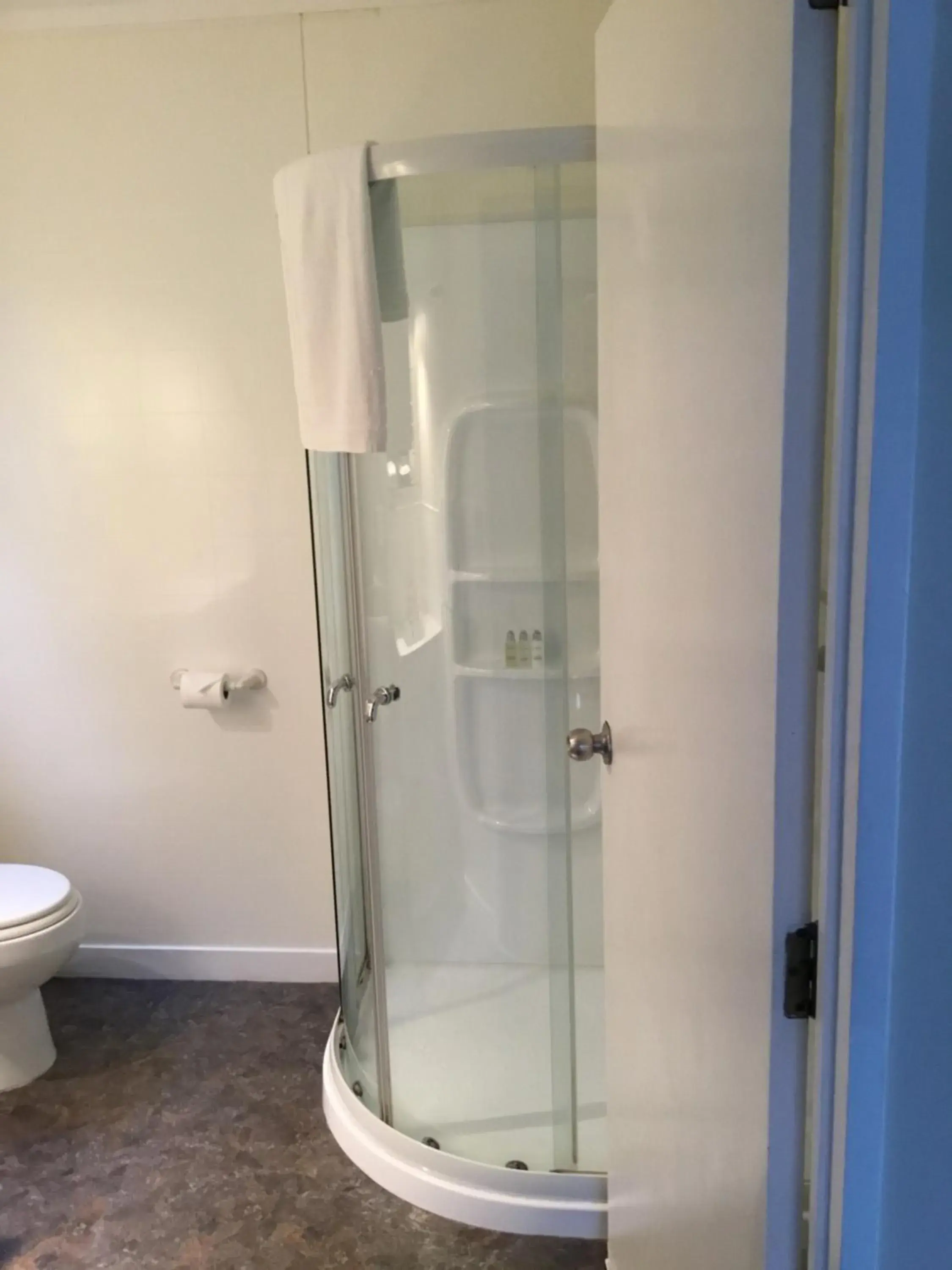 Family Room - Room 2 in Waitomo Caves Guest Lodge Family Room - Room 2 in Waitomo Caves Guest Lodge