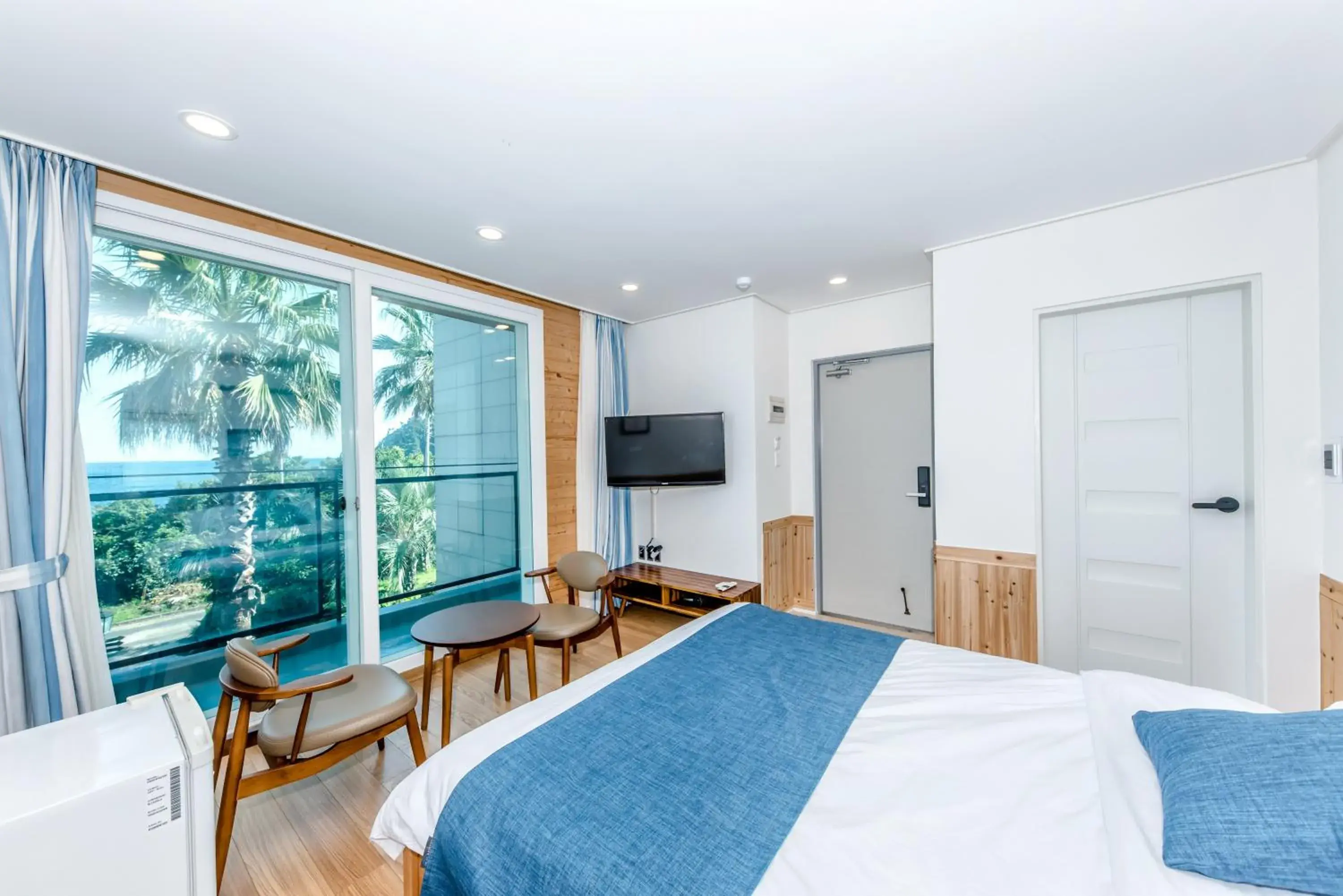 Deluxe Double Room in Jeju Aurum Deluxe Double Room in Jeju Aurum