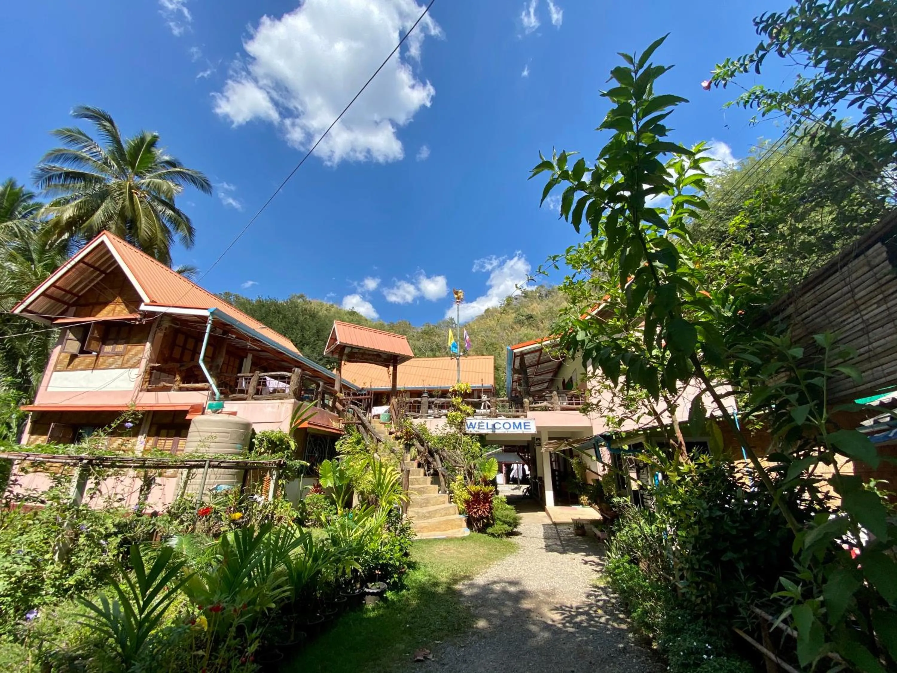 Garden view in Yayee Homestay