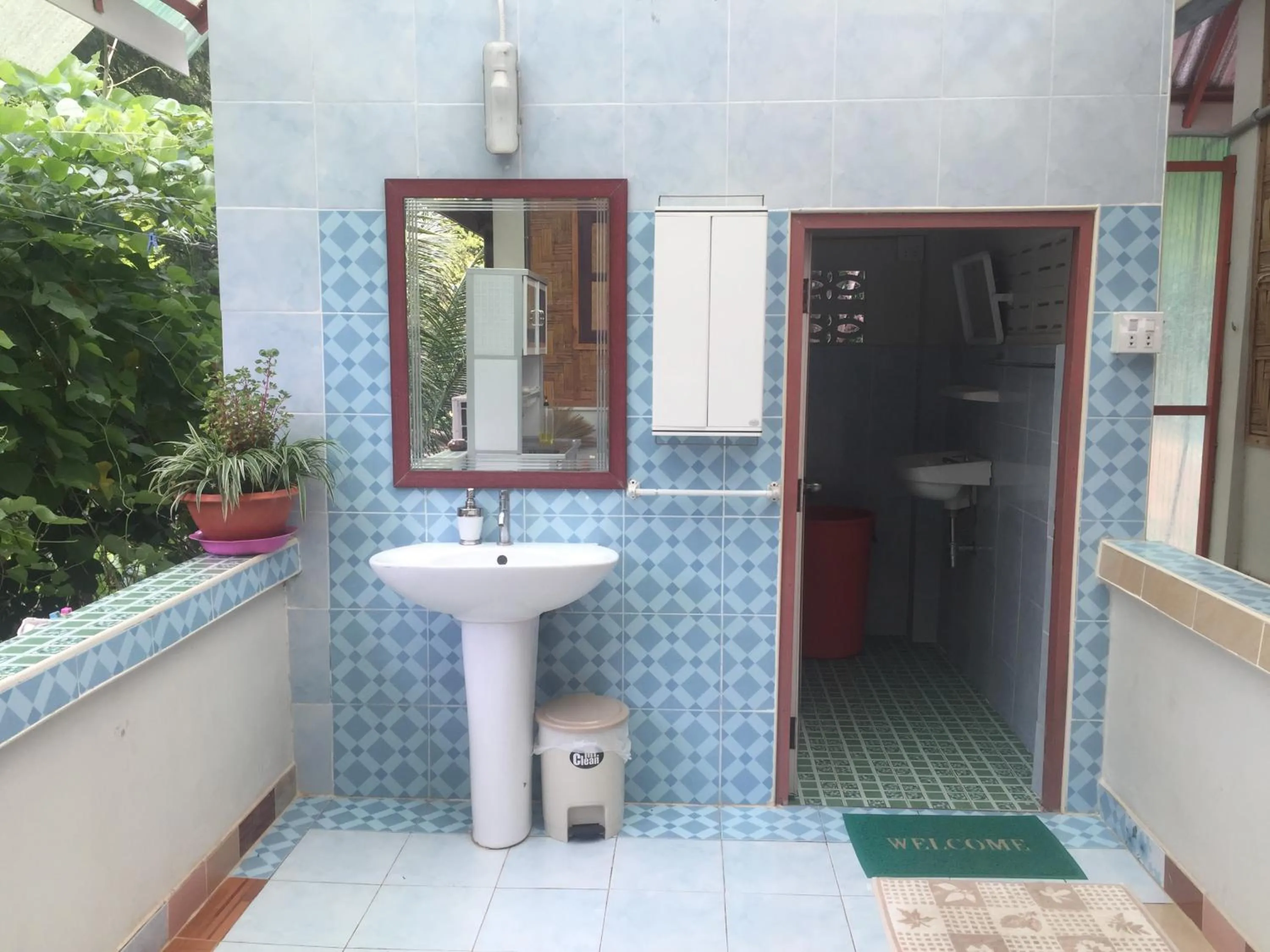 Bathroom in Yayee Homestay
