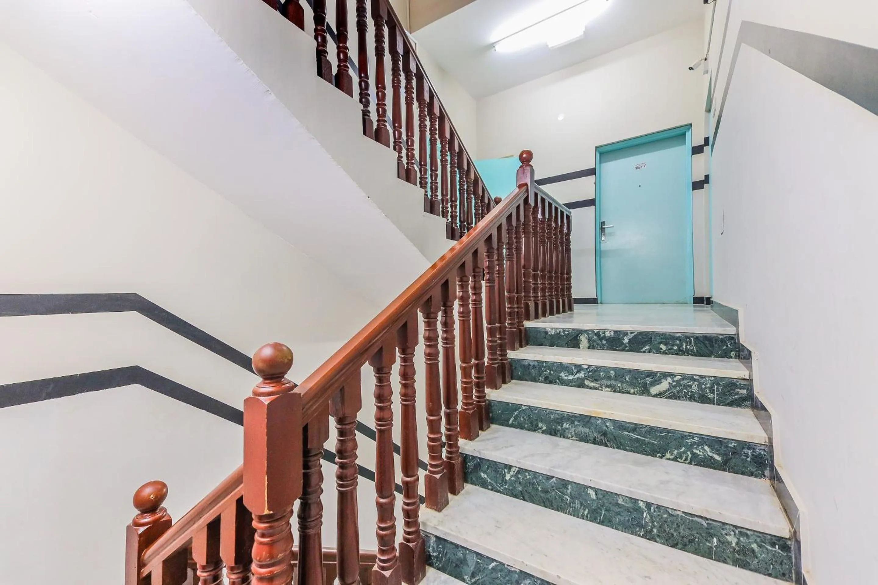 Lobby or reception in Super OYO 110 Ras Al Hadd Guest House