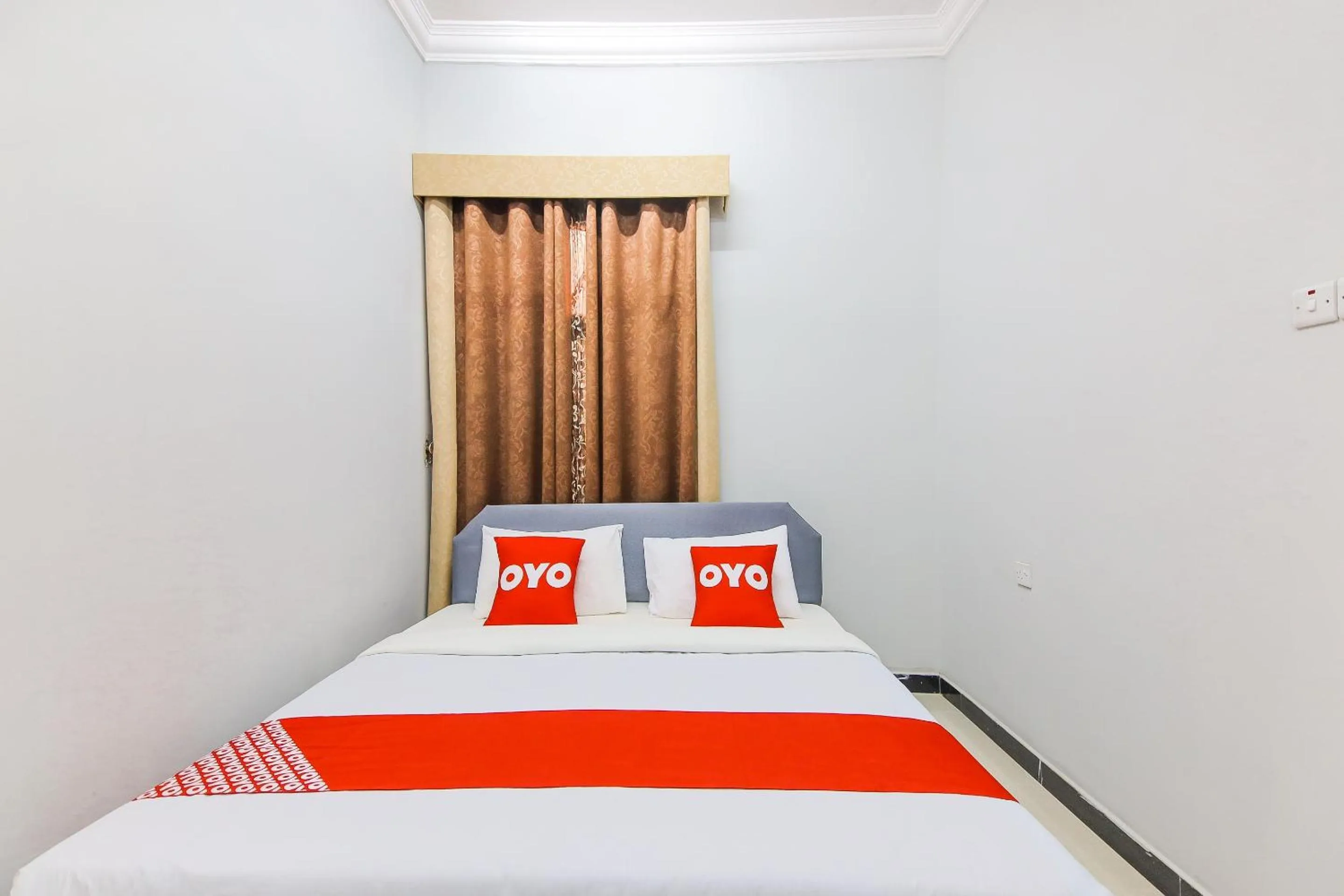 Bedroom, Bed in Super OYO 110 Ras Al Hadd Guest House