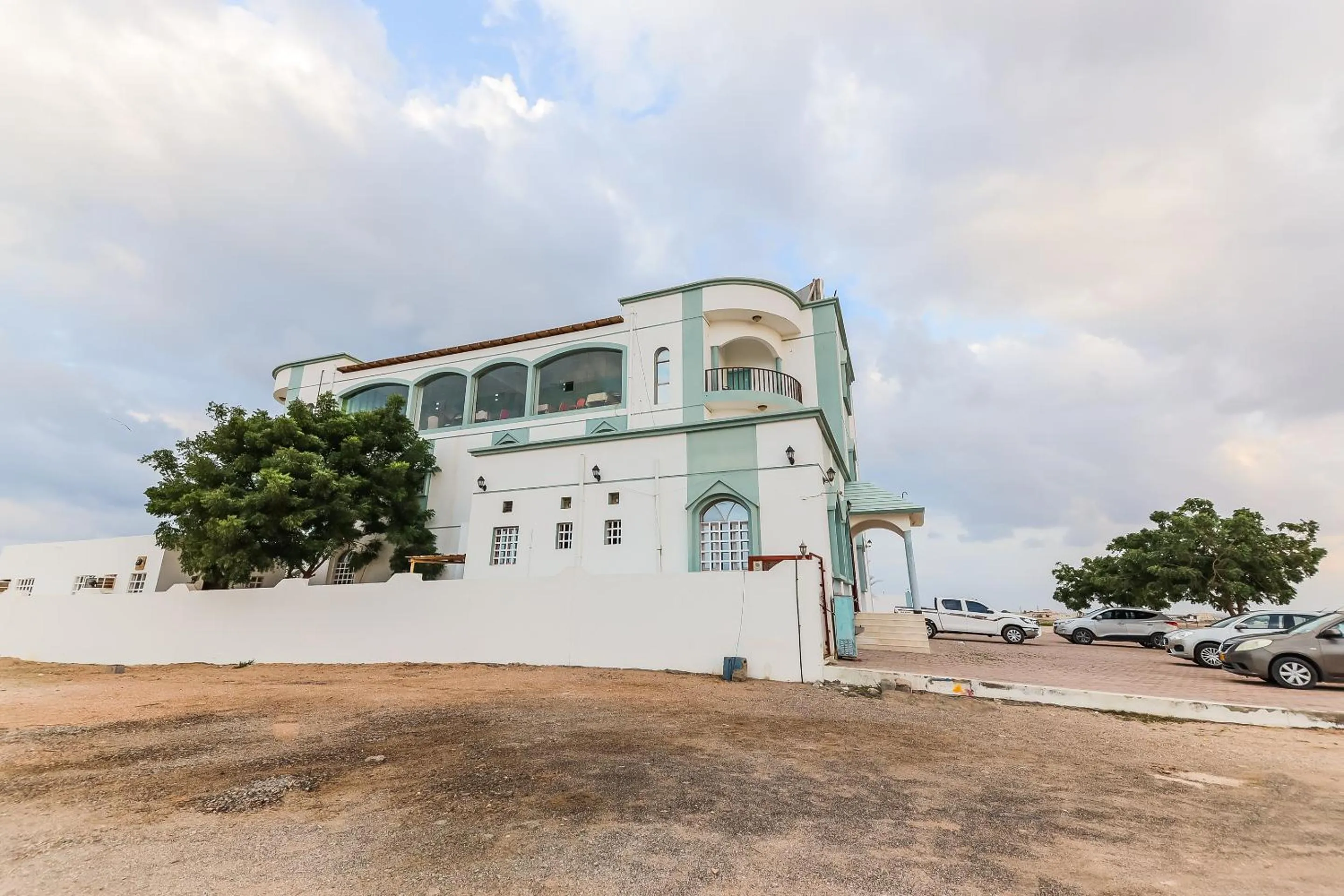 Property building in Super OYO 110 Ras Al Hadd Guest House