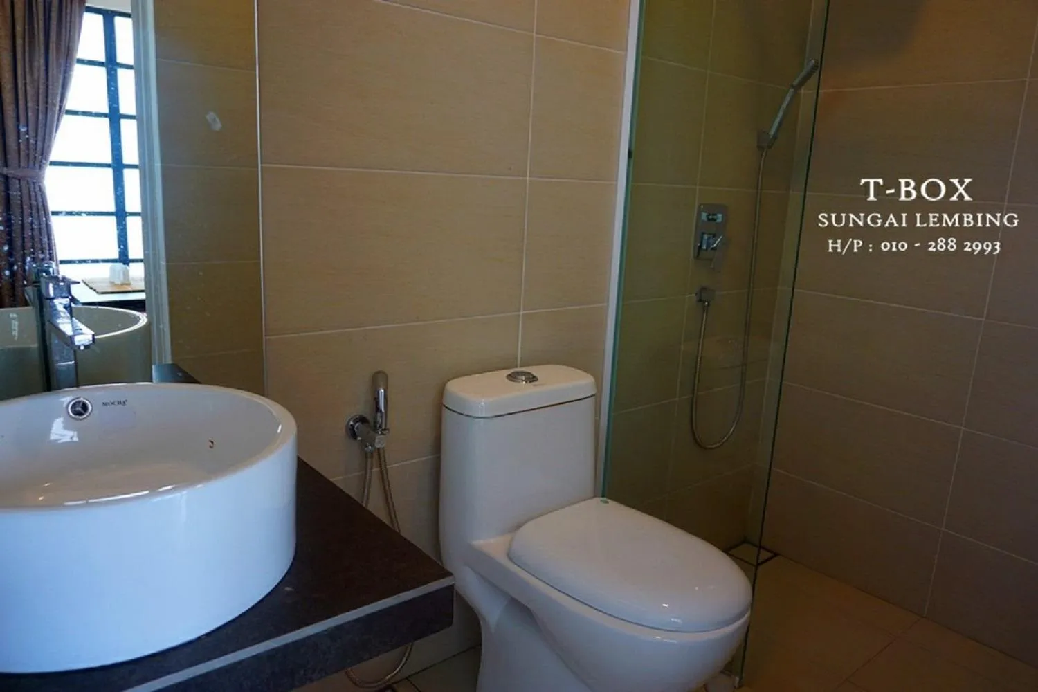 Toilet in T-Box Sungai Lembing