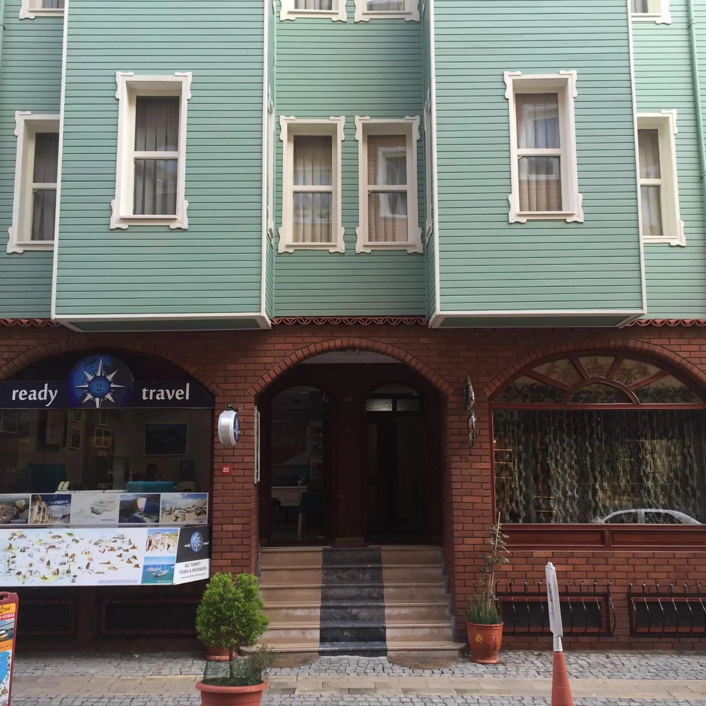 Facade/entrance in Side Hotel Facade/entrance in Side Hotel