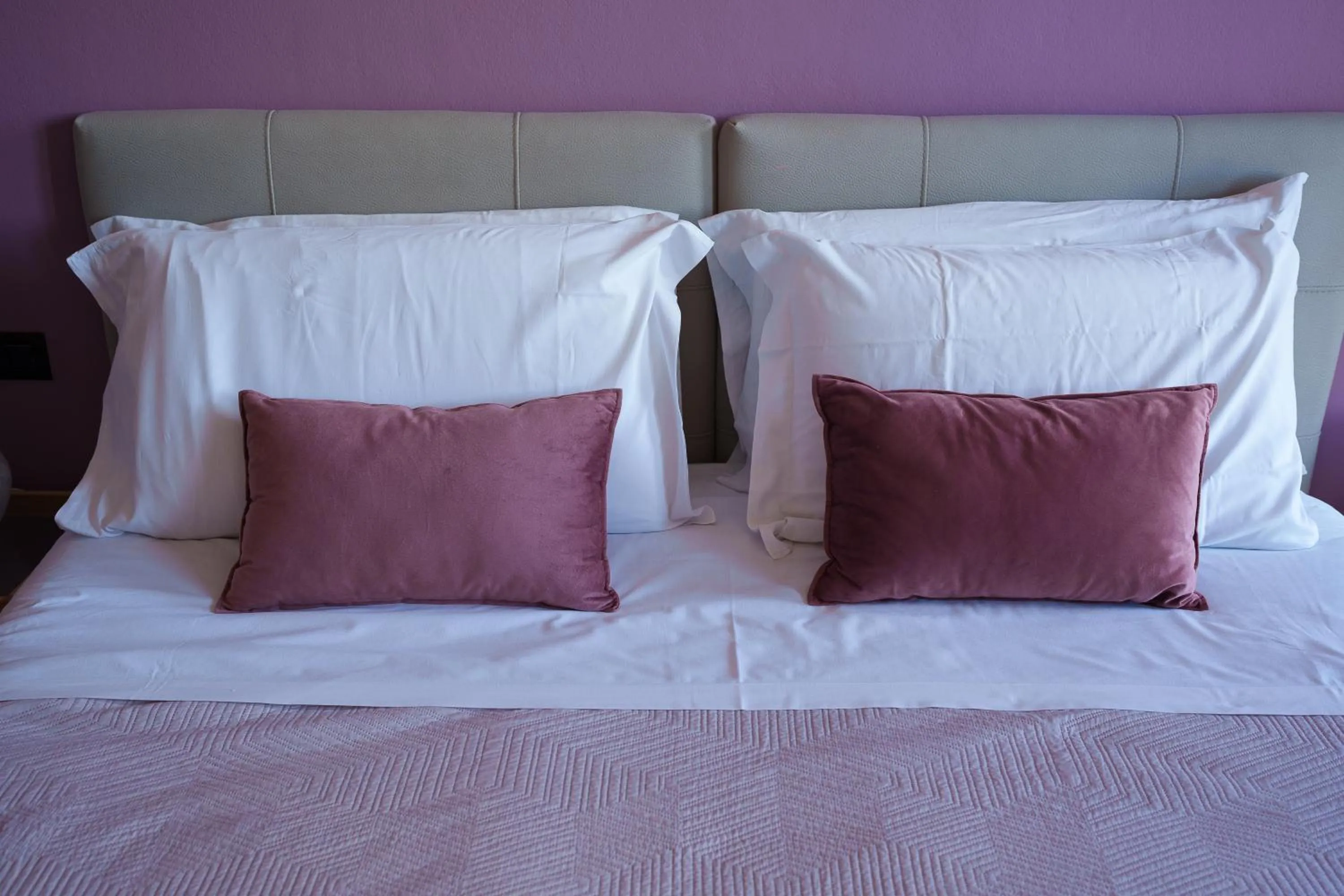 Bed in La Dolce Vita