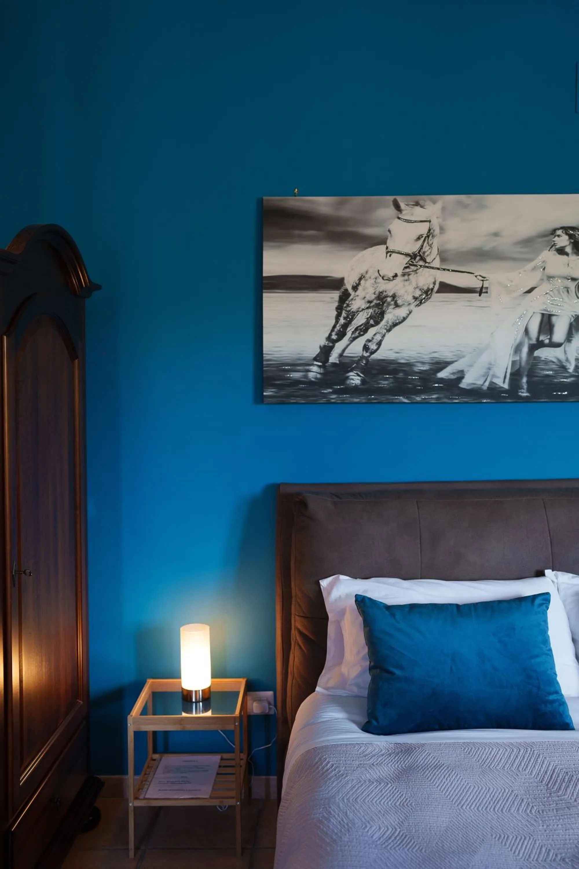 Bed in La Dolce Vita