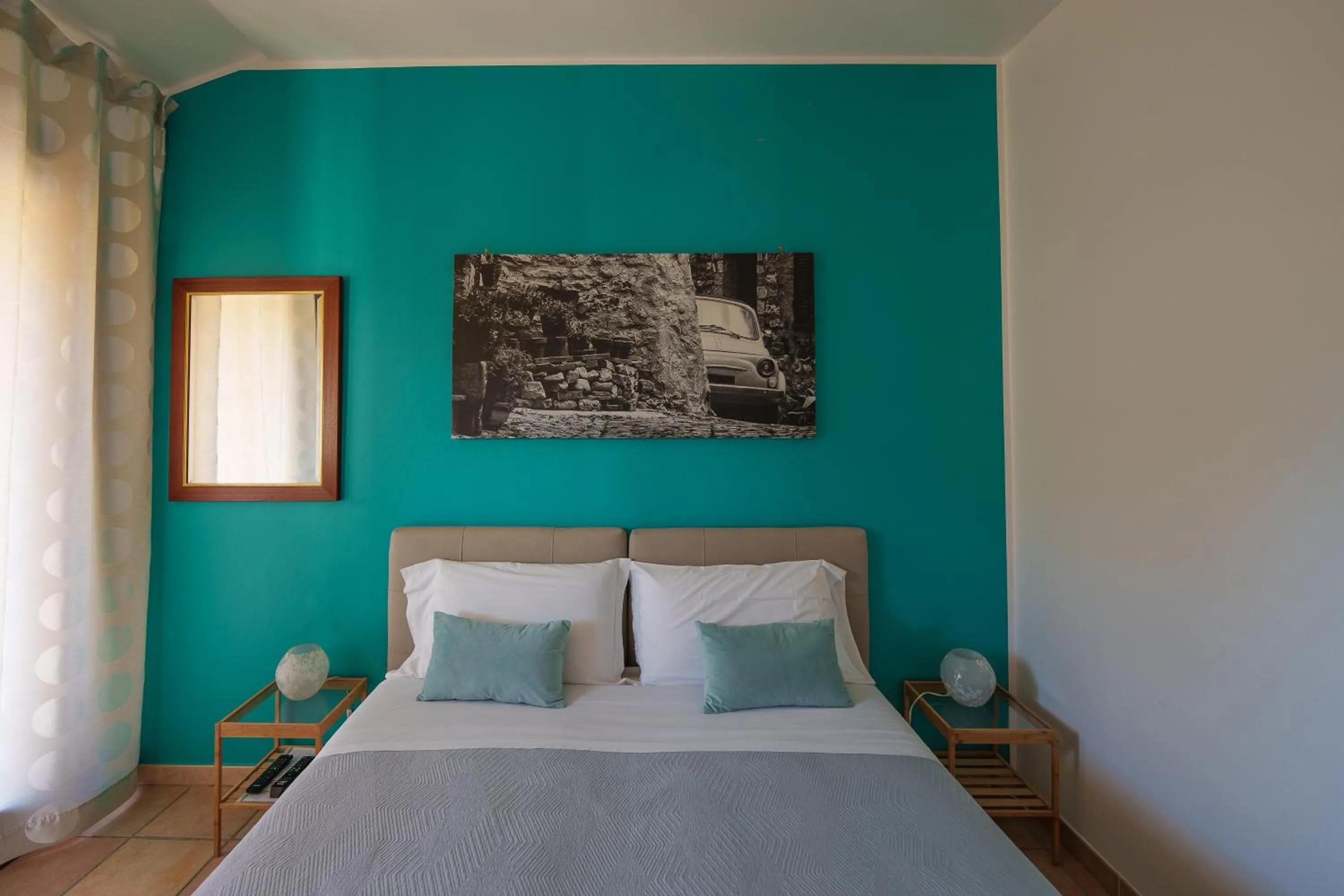 Bed in La Dolce Vita