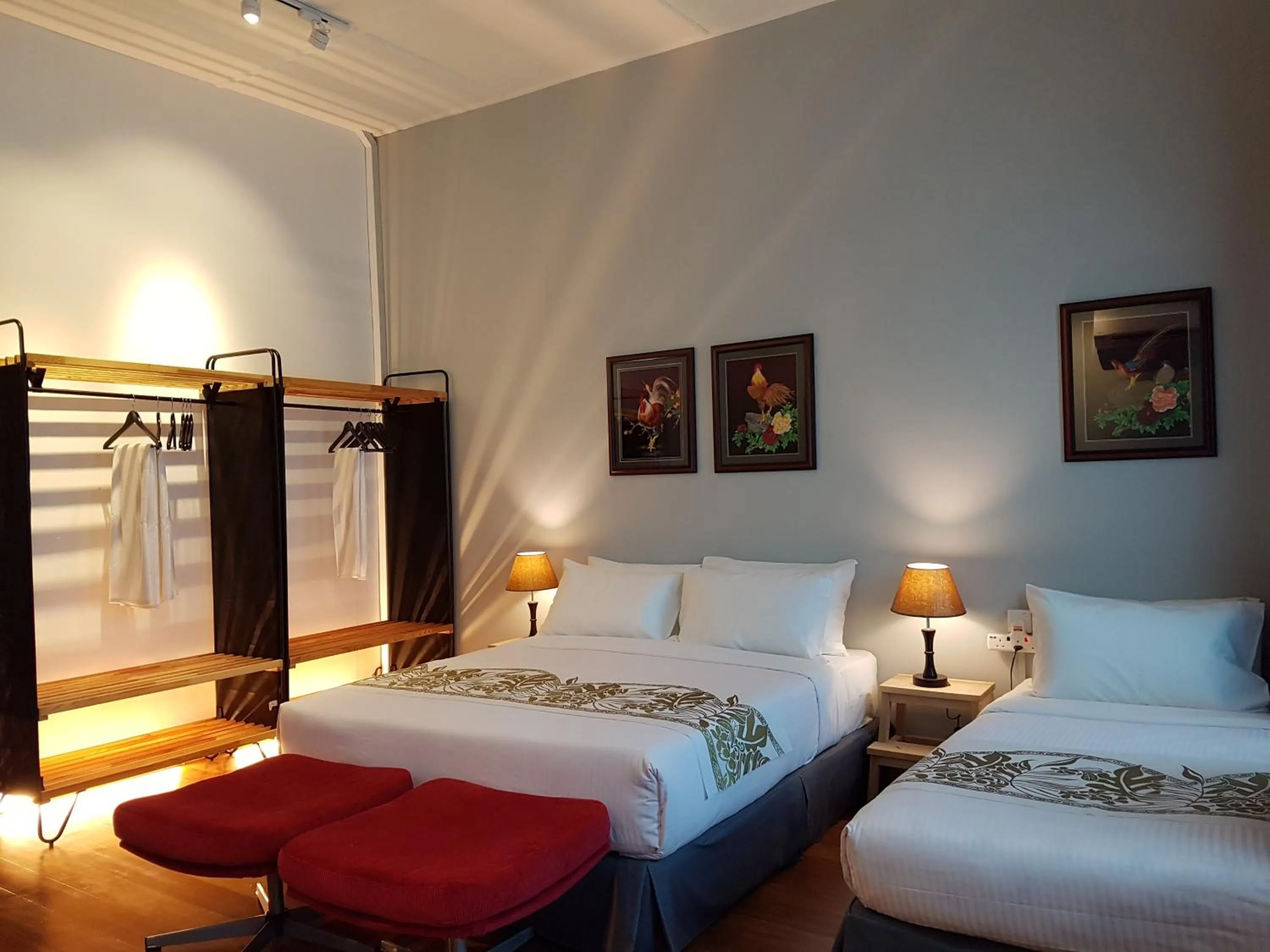 Bedroom, Bed in MY CHINAMAN'S HOME II