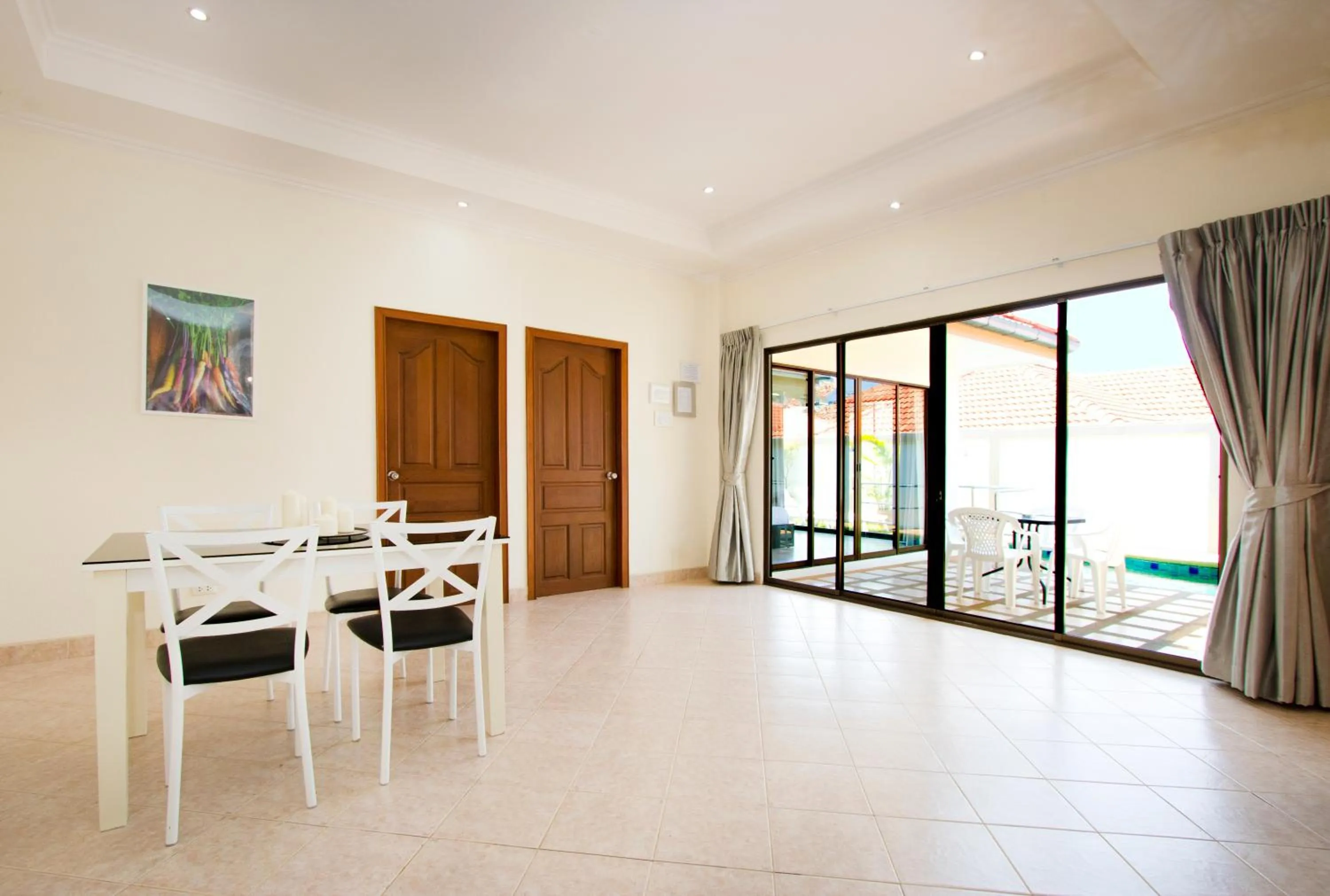 Dining area in Magic Villas Pattaya