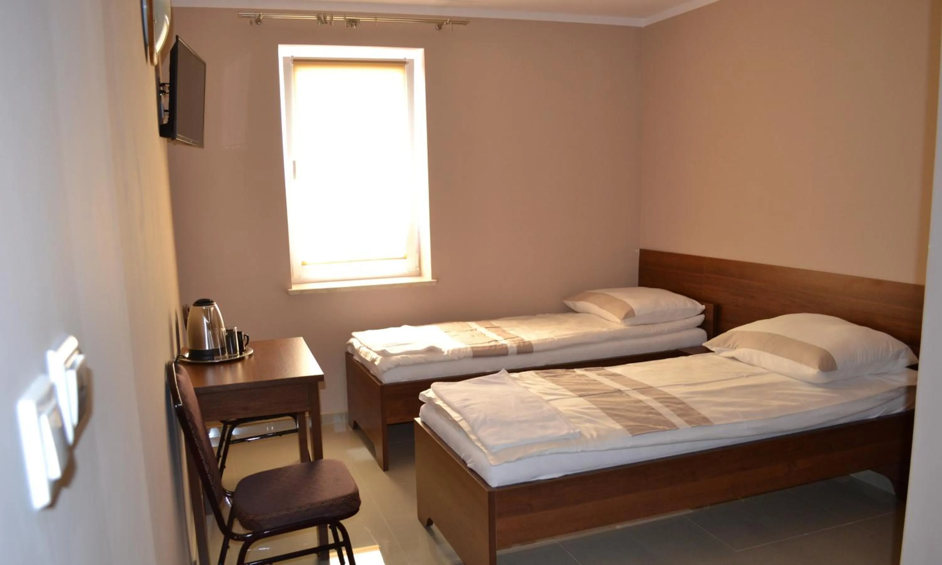 Bed in Hotelik Karter