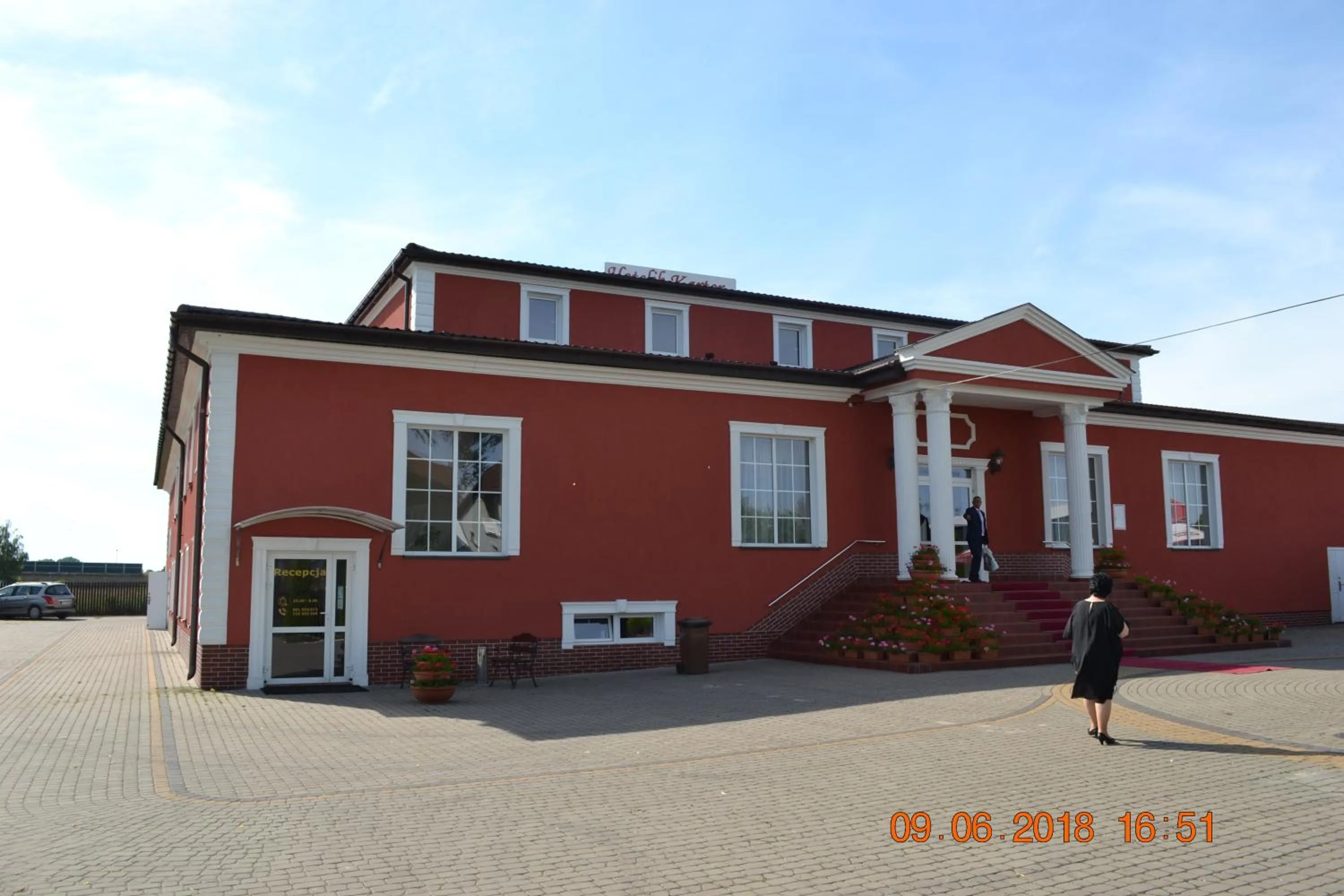 Facade/entrance in Hotelik Karter