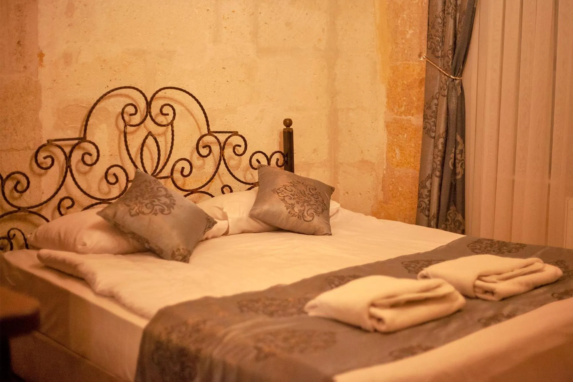 Bed in Center Cave House