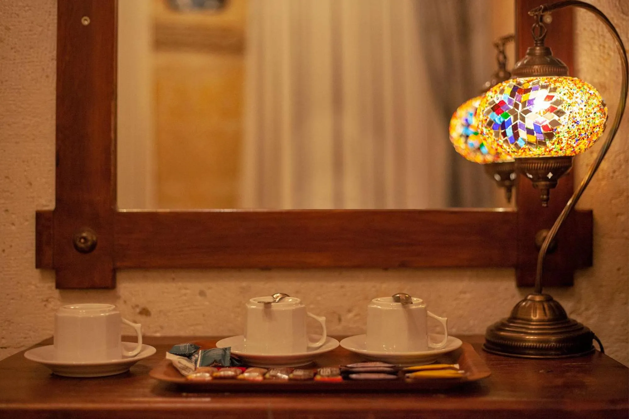 Coffee/tea facilities in Center Cave House