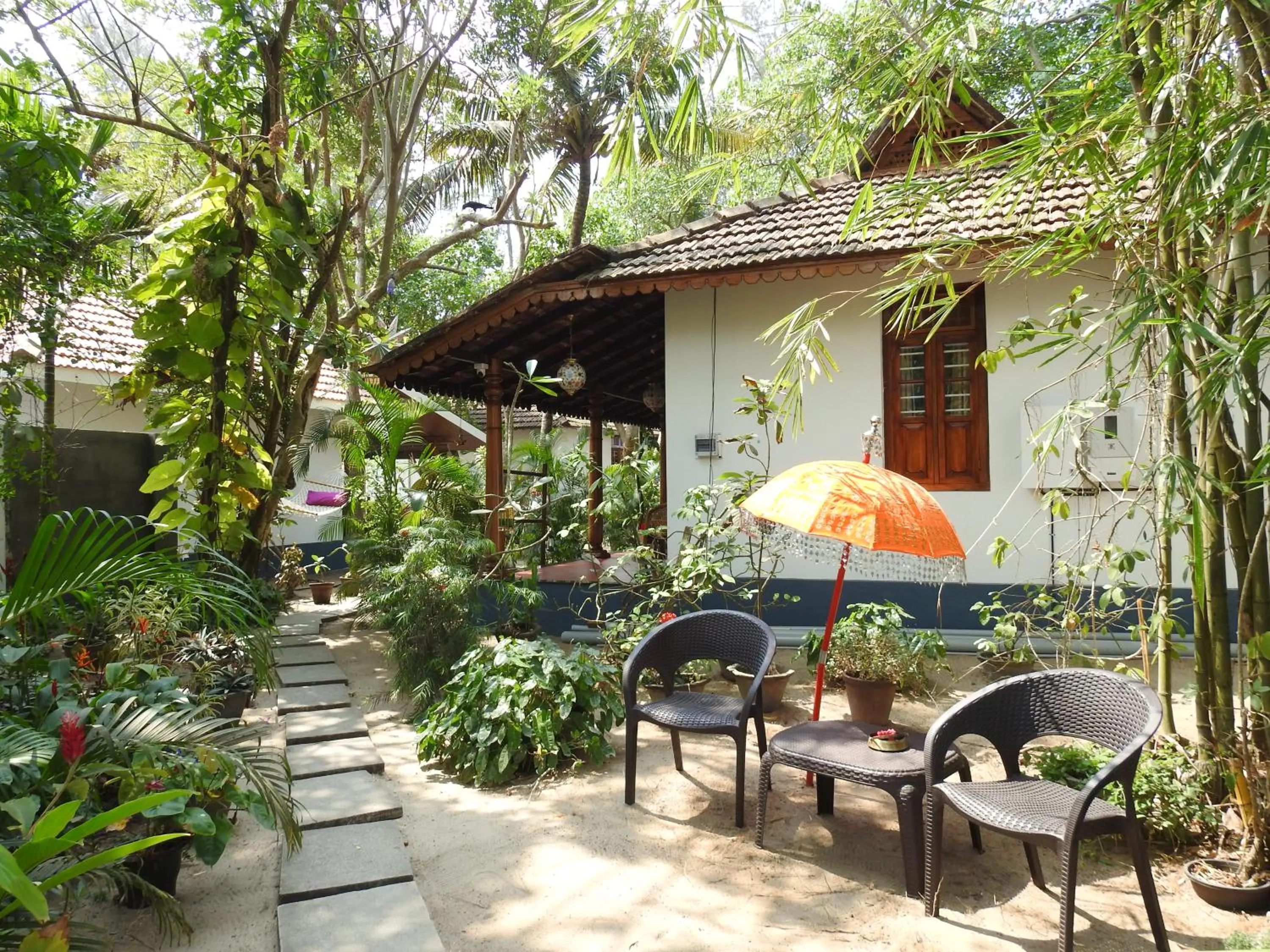 Alleppey Beach Garden