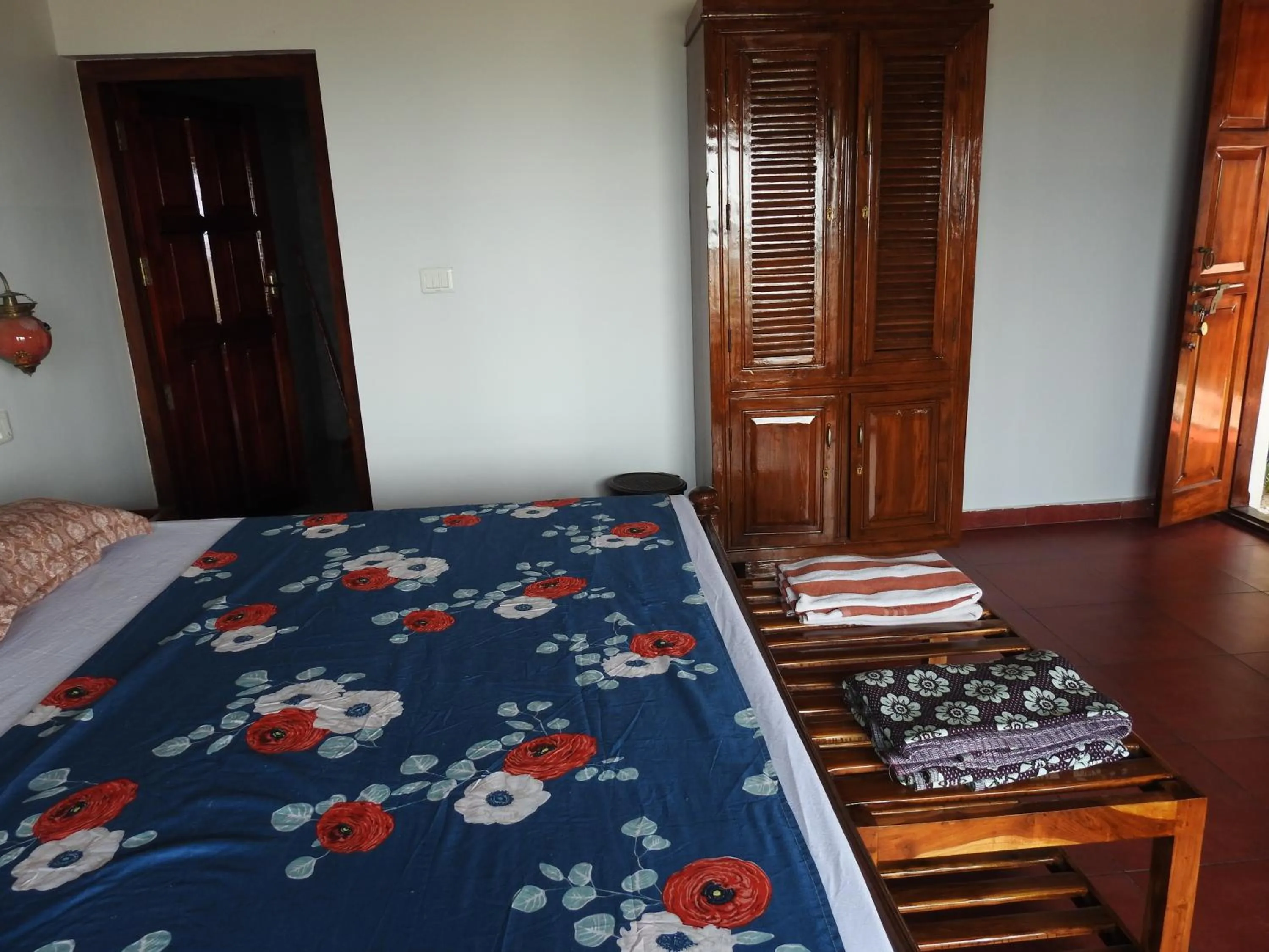 Bed in Alleppey Beach Garden