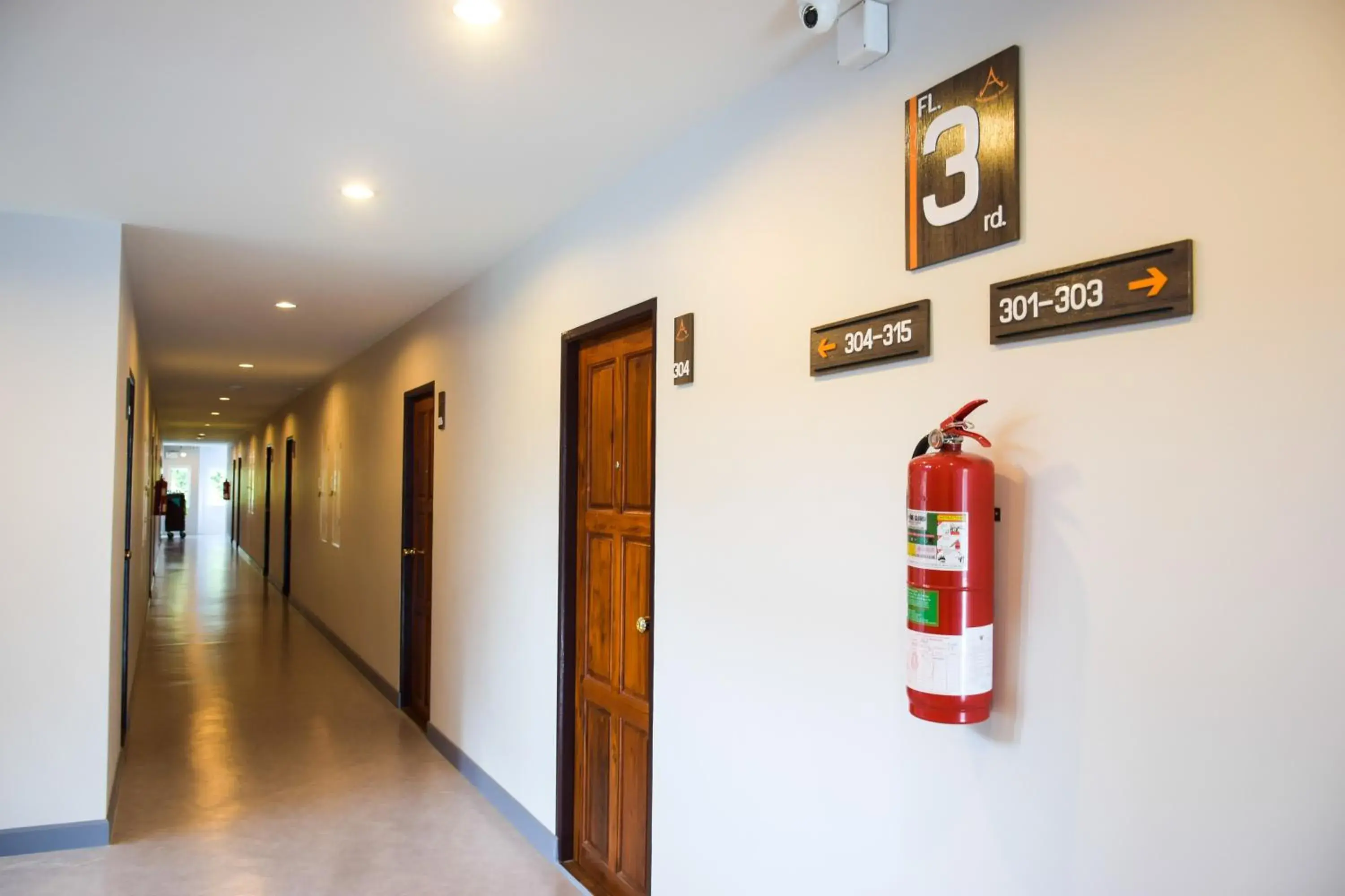 Facade/entrance in Peak Boutique City Hotel Krabi Facade/entrance in Peak Boutique City Hotel Krabi