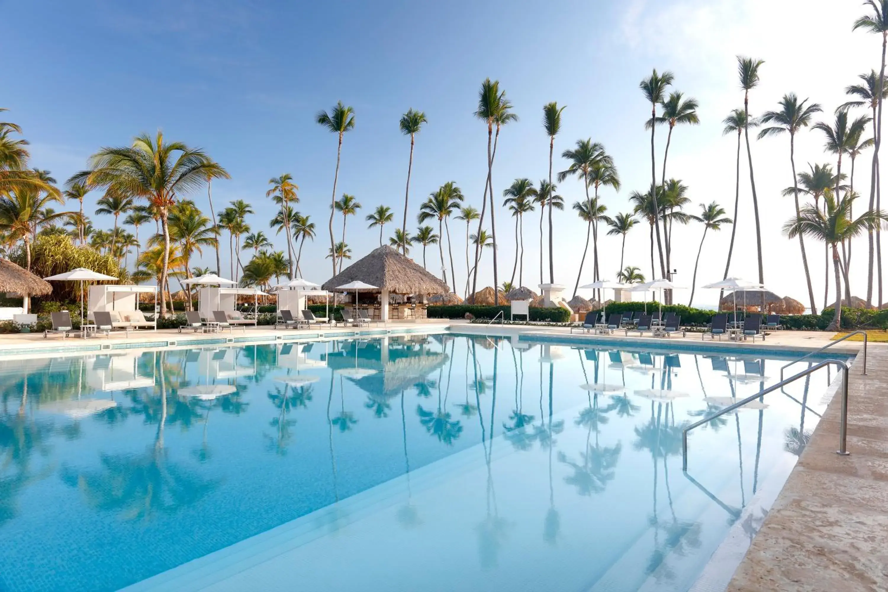 Swimming pool in Paradisus Palma Real Golf & Spa Resort All Inclusive Swimming pool in Paradisus Palma Real Golf & Spa Resort All Inclusive