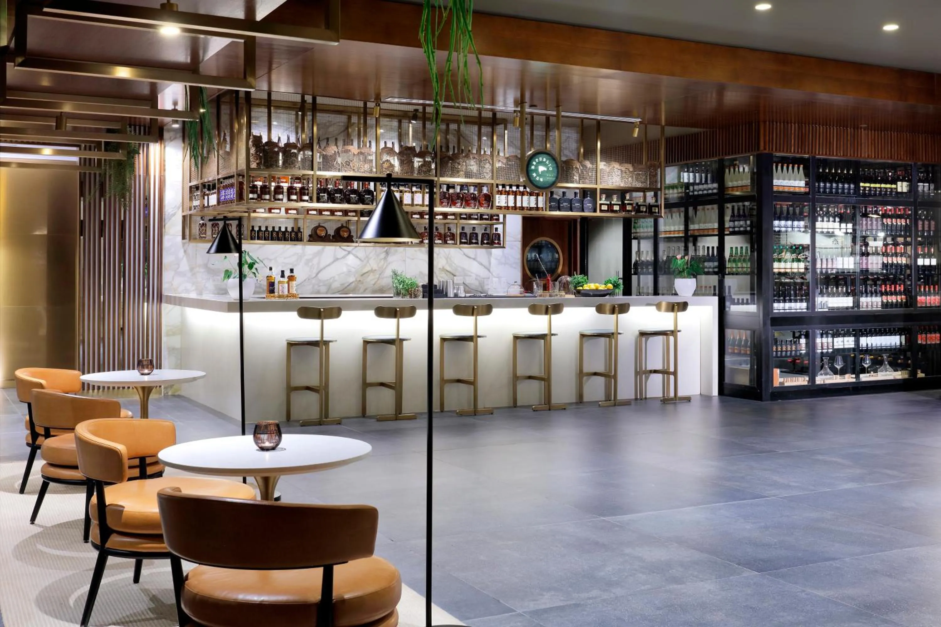 Lounge or bar in Paradisus Palma Real Golf & Spa Resort All Inclusive