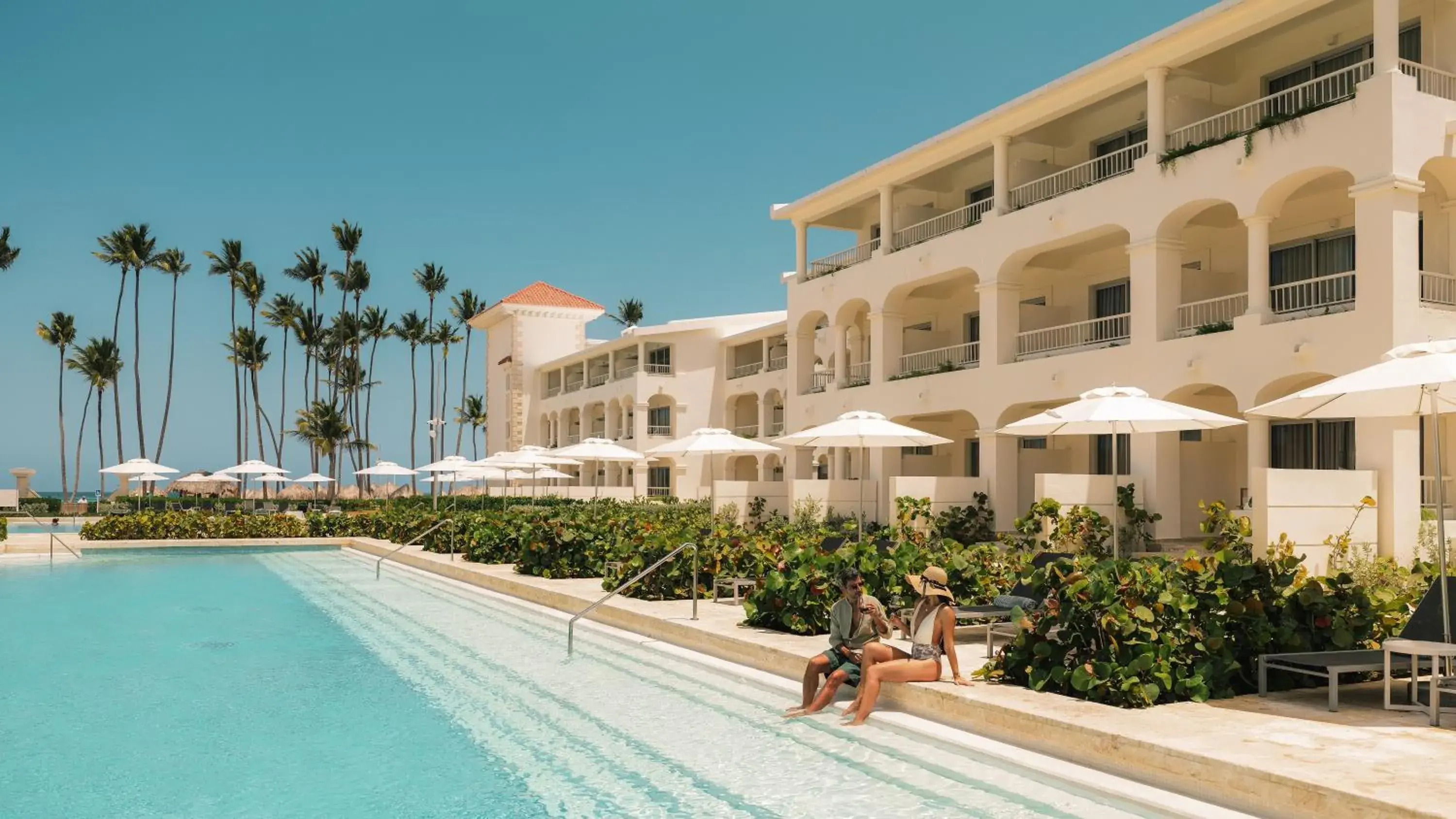 Swimming pool in Paradisus Palma Real Golf & Spa Resort All Inclusive Swimming pool in Paradisus Palma Real Golf & Spa Resort All Inclusive