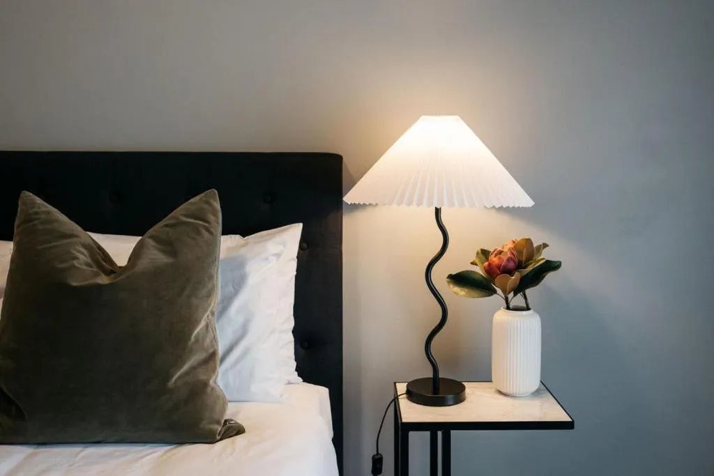 Bed in Bundanoon Hotel