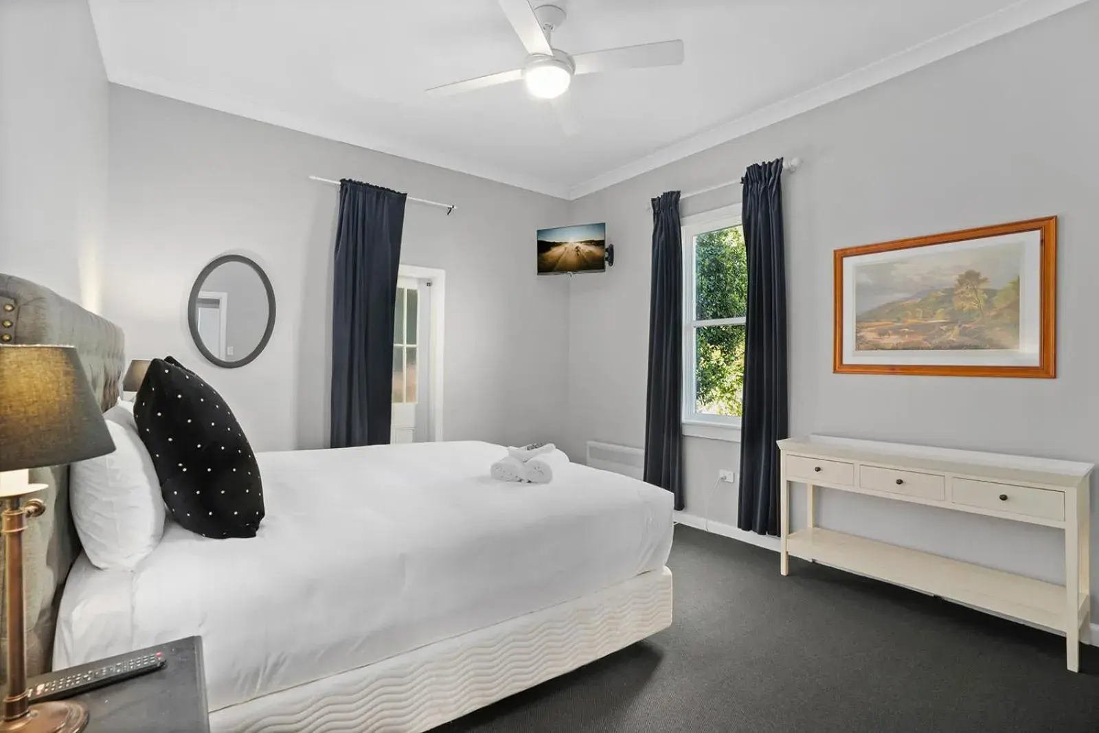 Bed in Bundanoon Hotel Bed in Bundanoon Hotel