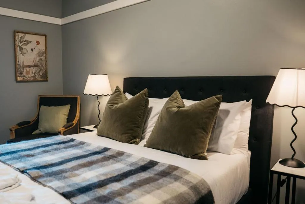 Bed in Bundanoon Hotel