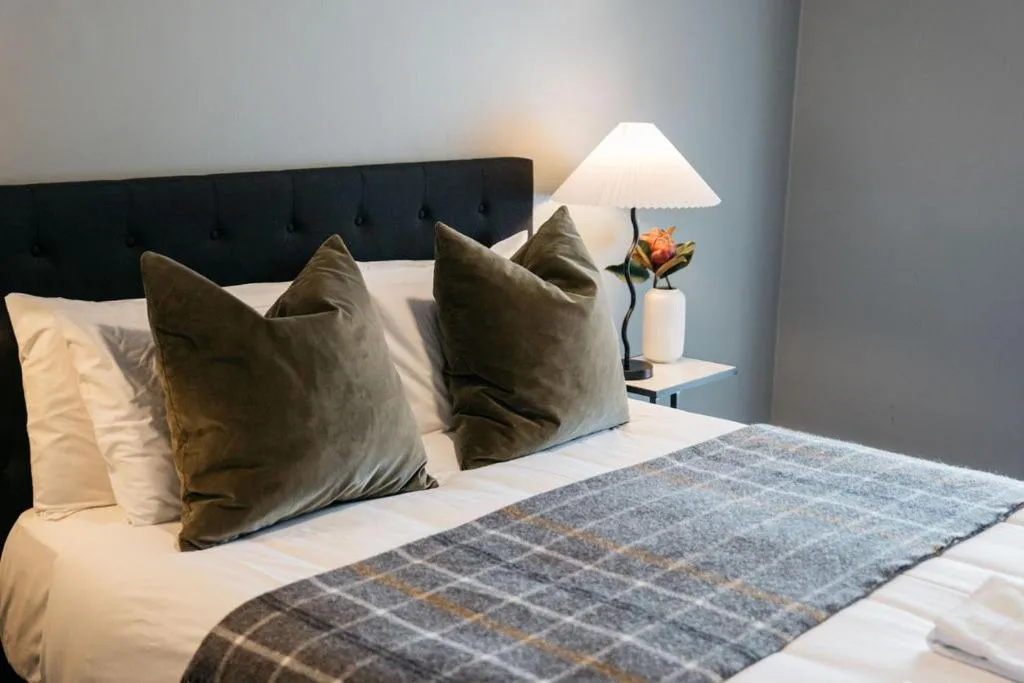 Bed in Bundanoon Hotel