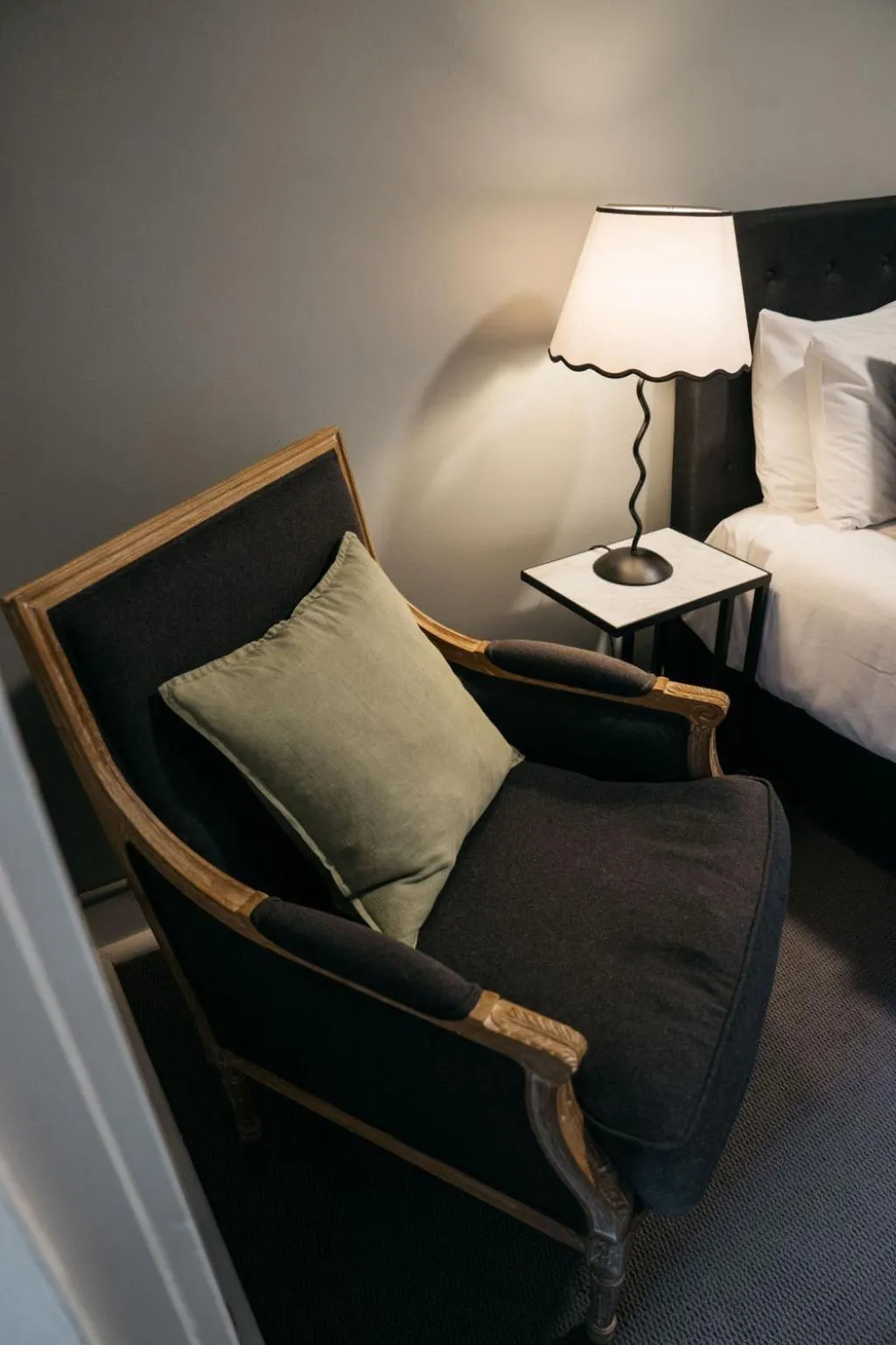 Bed in Bundanoon Hotel