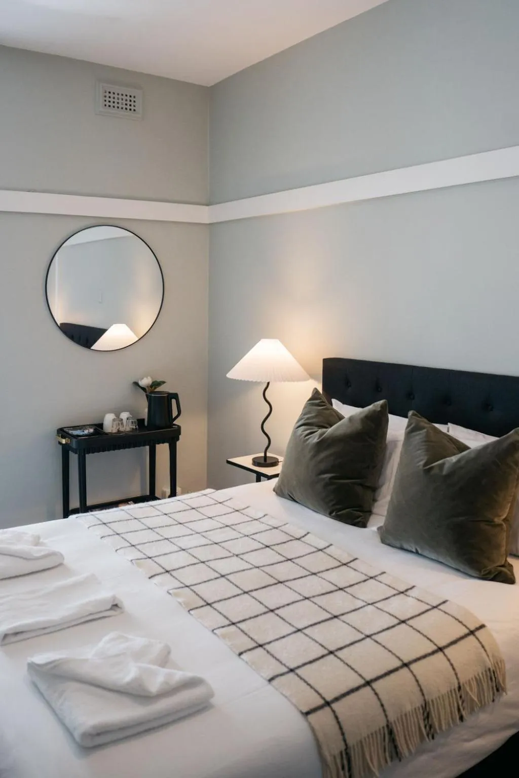 Bed in Bundanoon Hotel