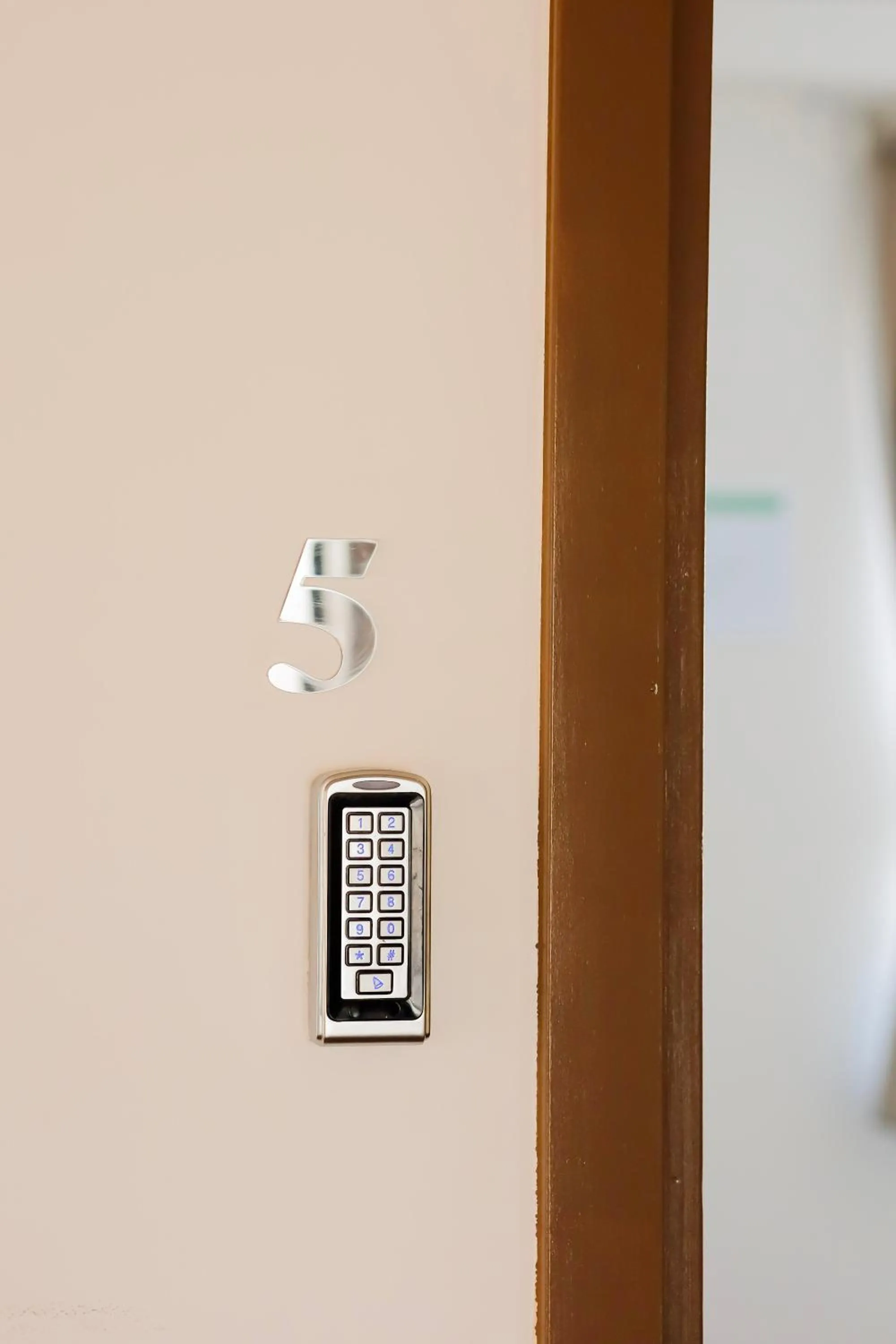 Bedroom in London Rooms Zagreb Airport