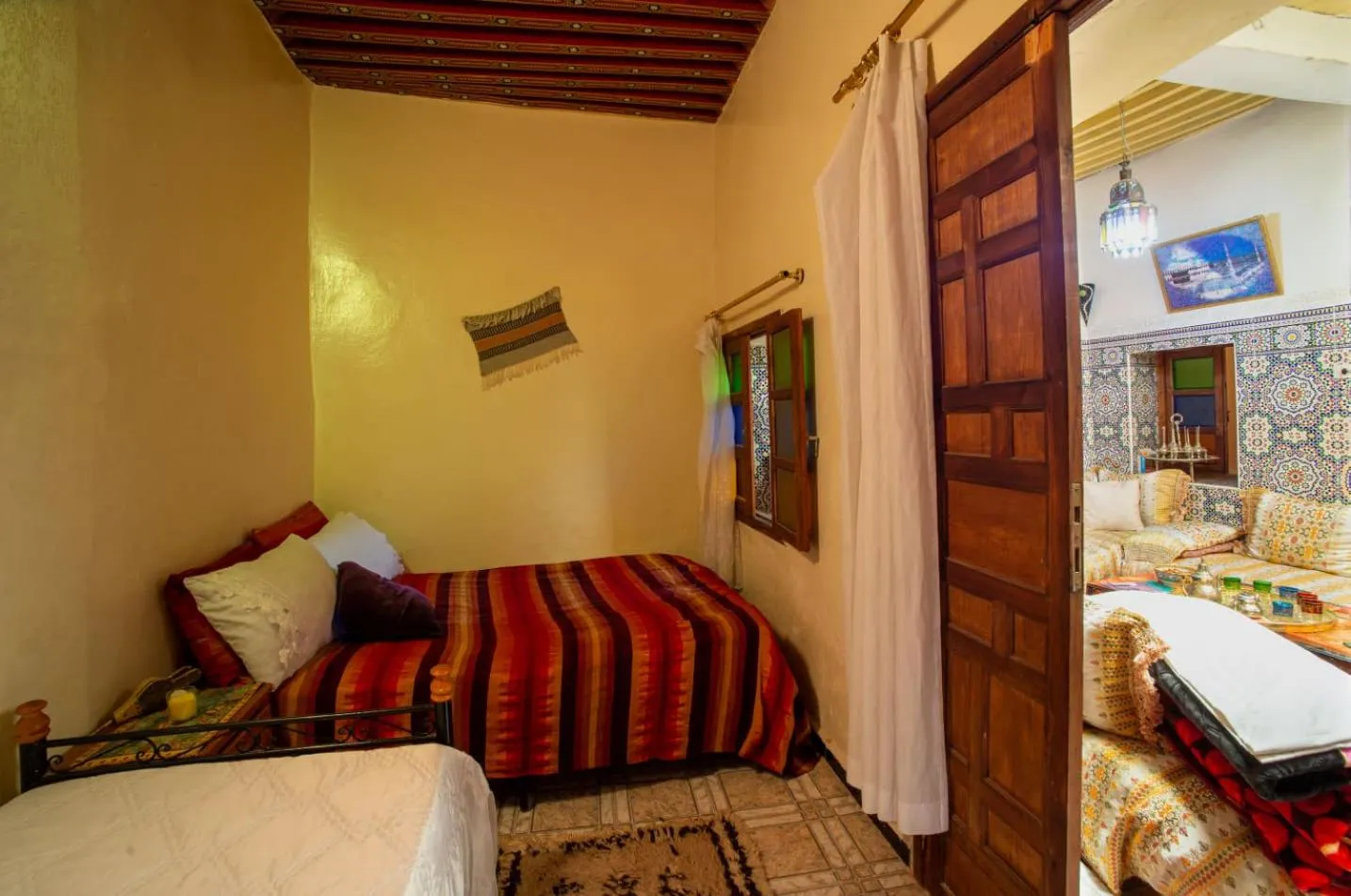 Living room, Bed in Dar Najia