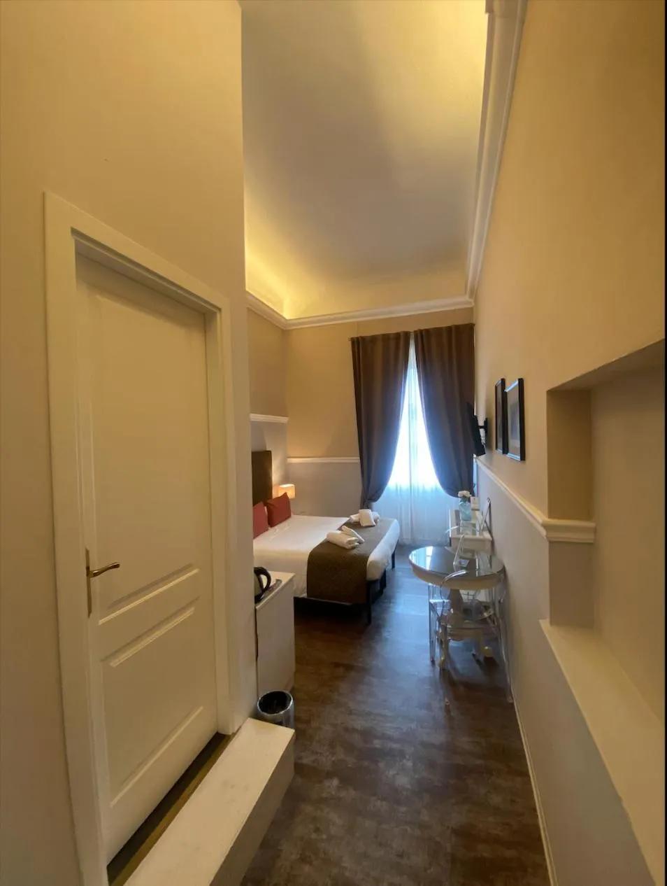 Photo of the whole room, Bed in B&B Residenza San Gallo 79