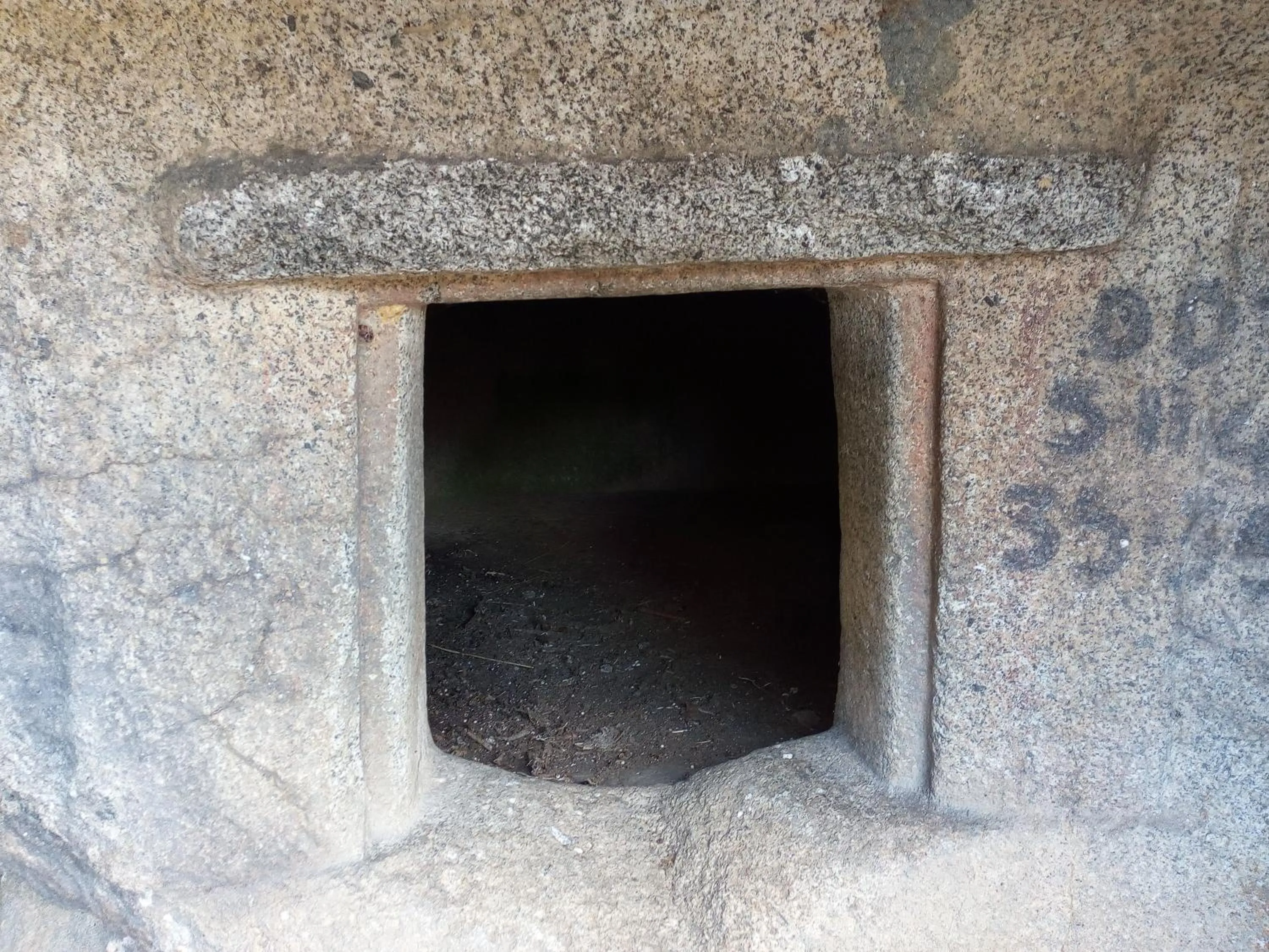 Nearby landmark in B&B I Menhir