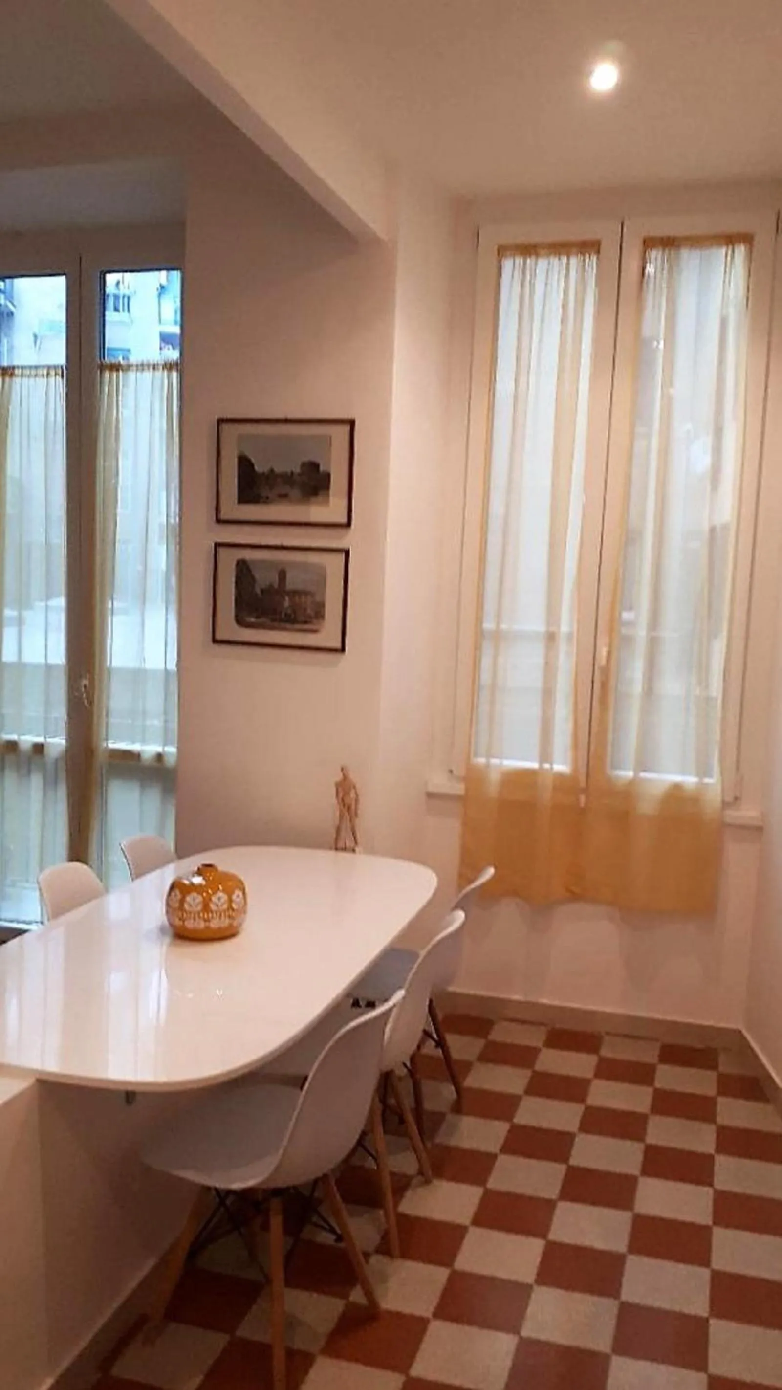 Photo of the whole room in Apartment Ostiense Piramide Station